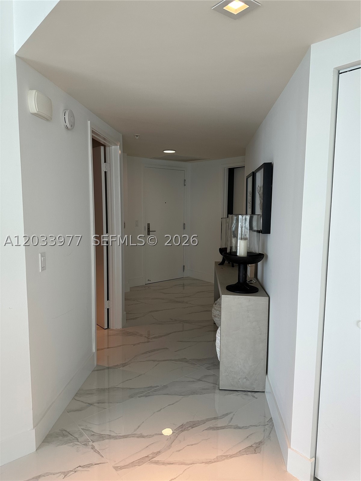 330 Sunny Isles Blvd 5-2002 Property Photo 28
