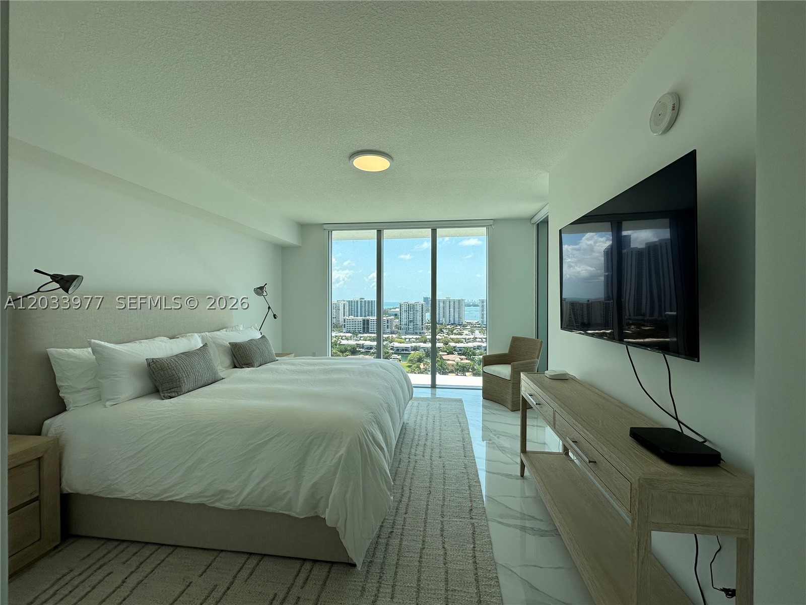 330 Sunny Isles Blvd 5-2002 Property Photo 43