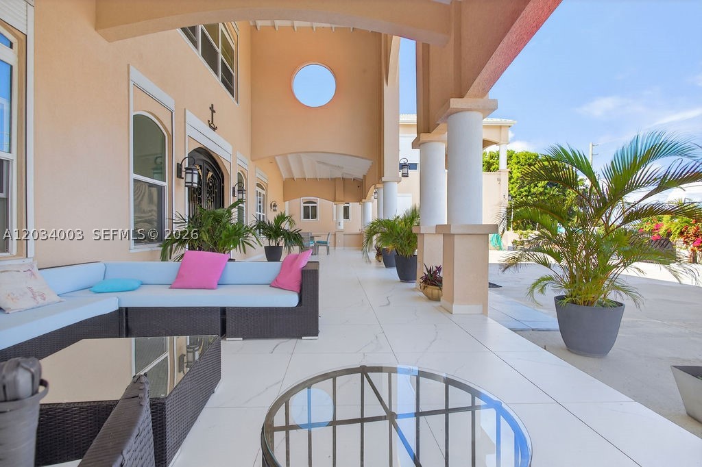 15 Paradise View Villa Property Photo 7