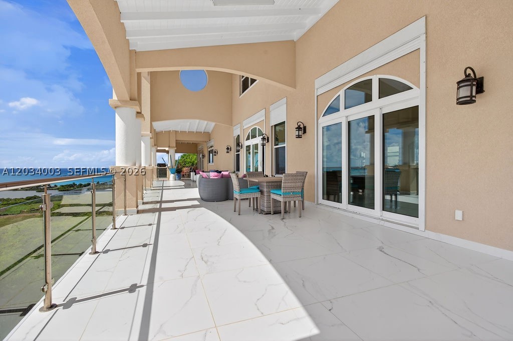 15 Paradise View Villa Property Photo 8