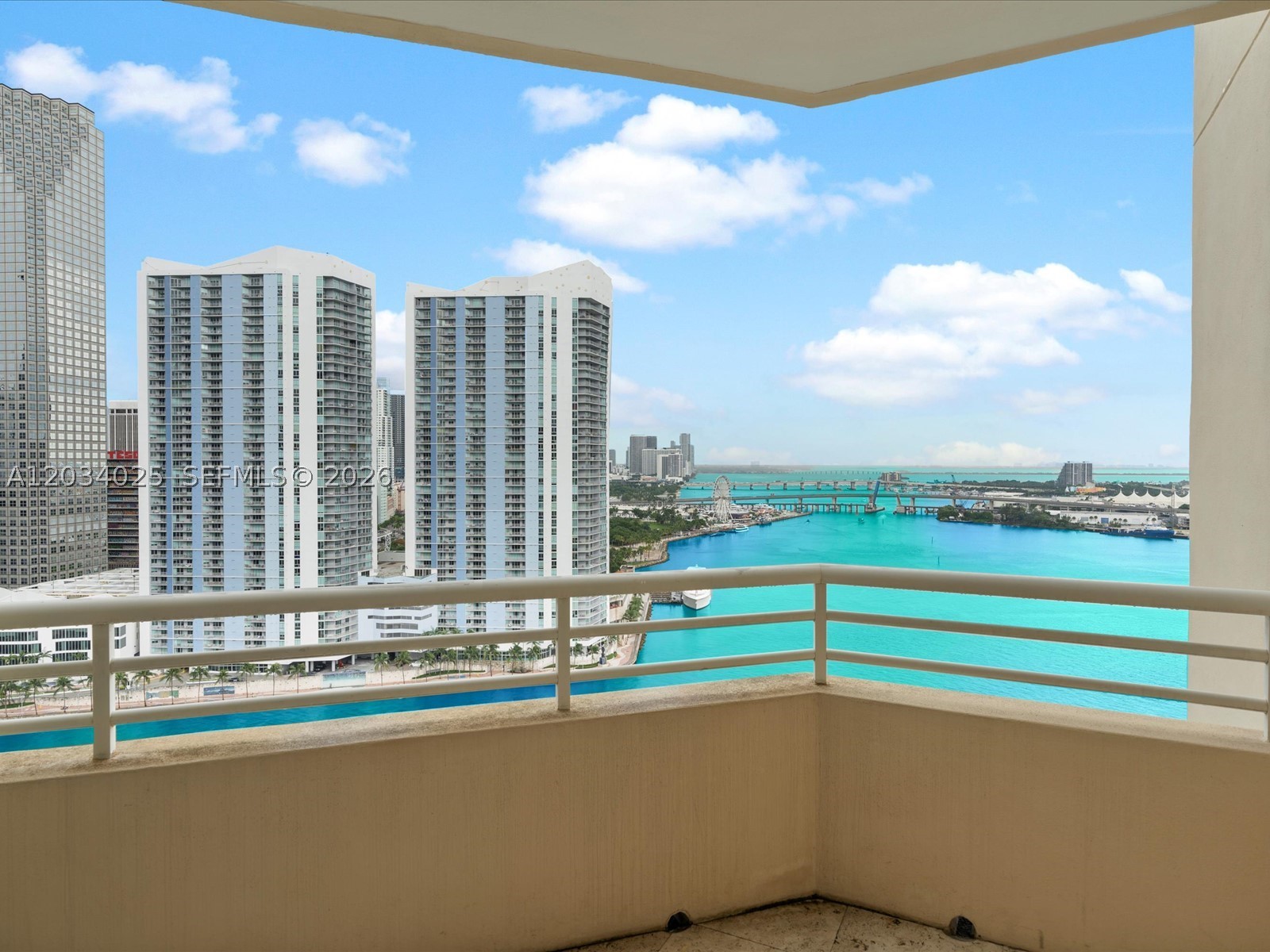 888 Brickell Key Dr 2510 Property Photo 6