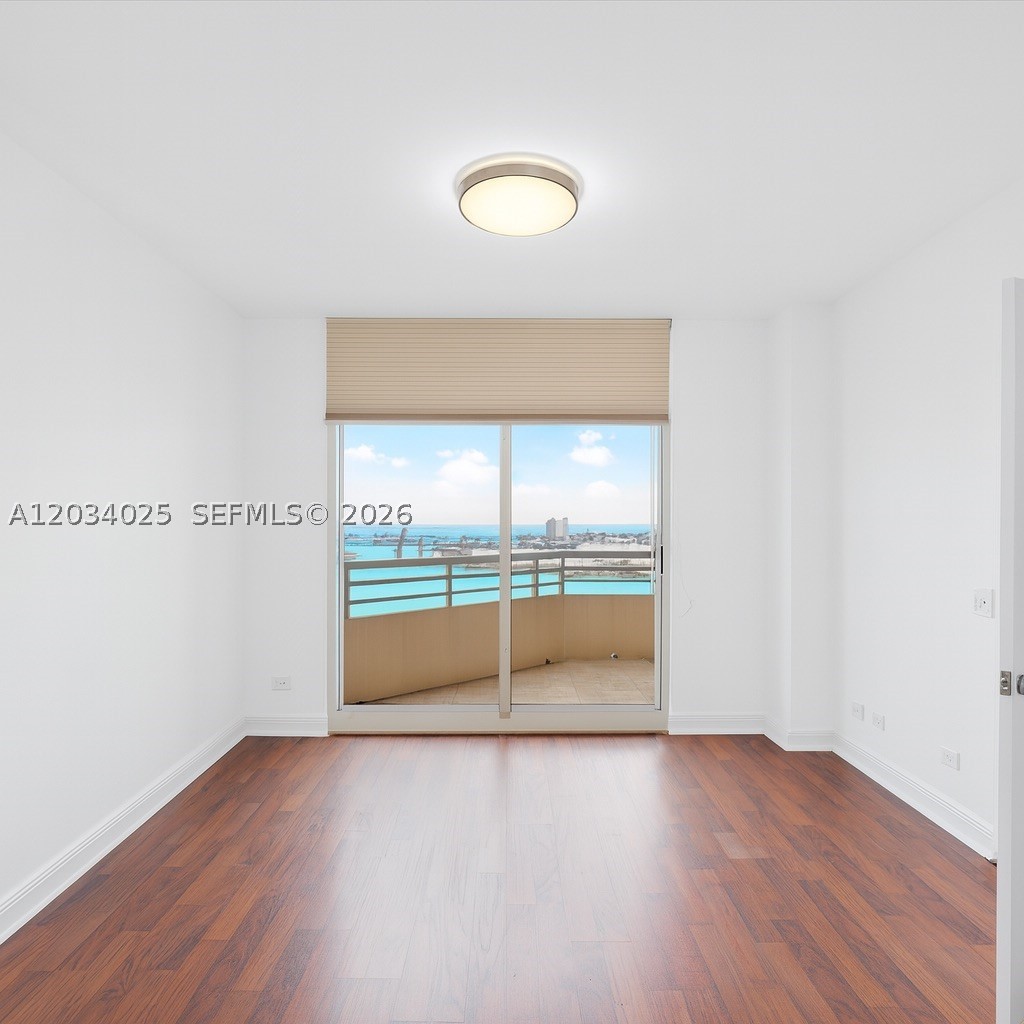 888 Brickell Key Dr 2510 Property Photo 12