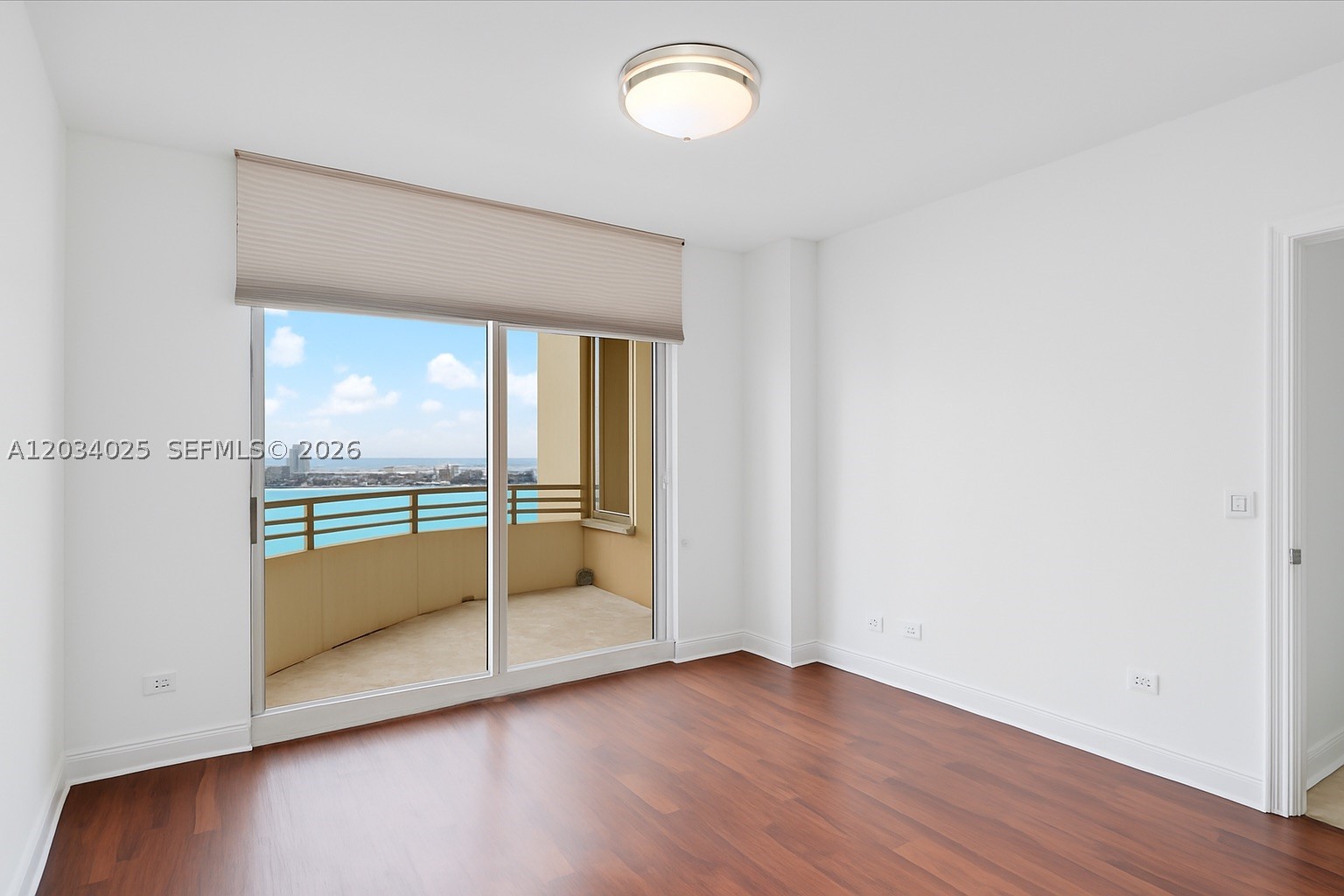 888 Brickell Key Dr 2510 Property Photo 13