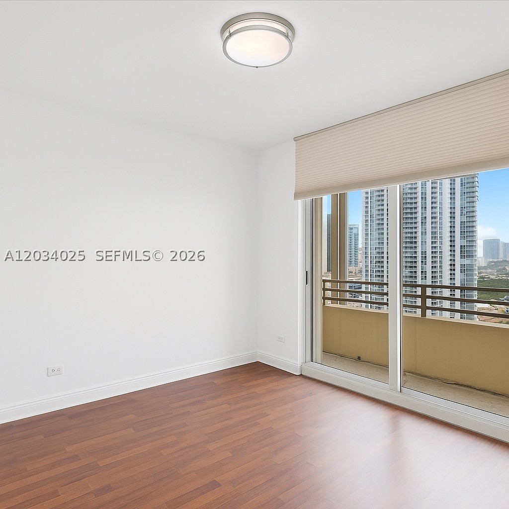888 Brickell Key Dr 2510 Property Photo 14