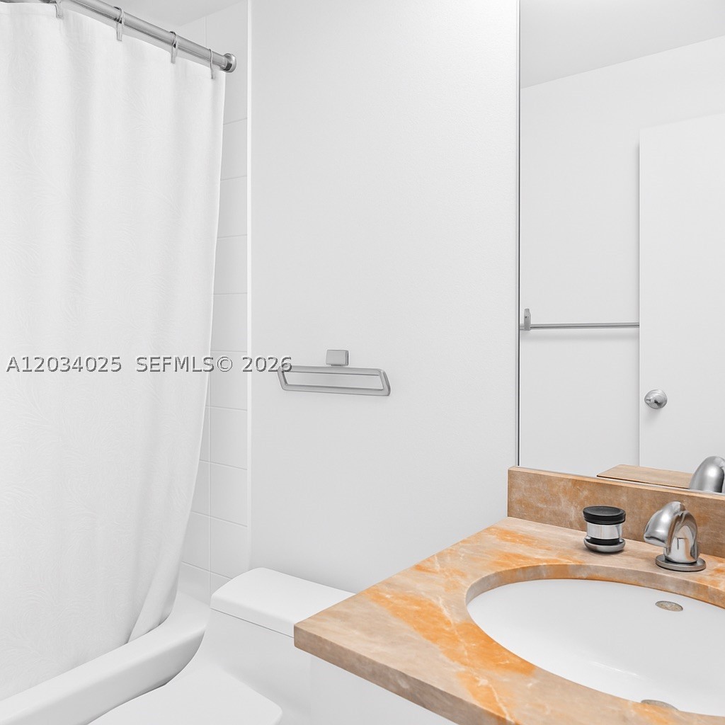 888 Brickell Key Dr 2510 Property Photo 18