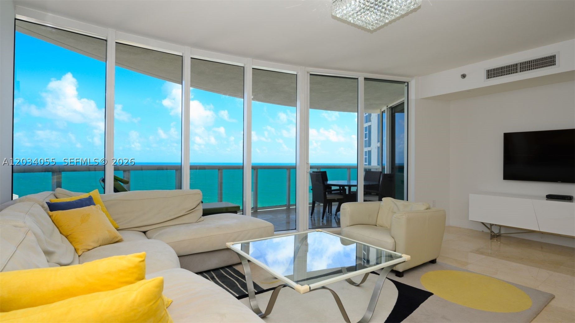 17201 Collins Ave 1508 Property Photo 1