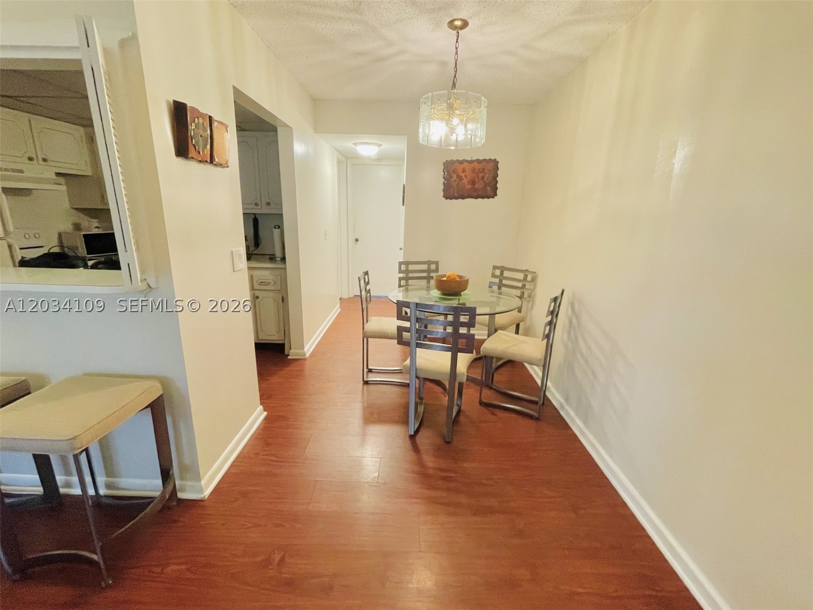 236 Durham F 236 Property Photo 2