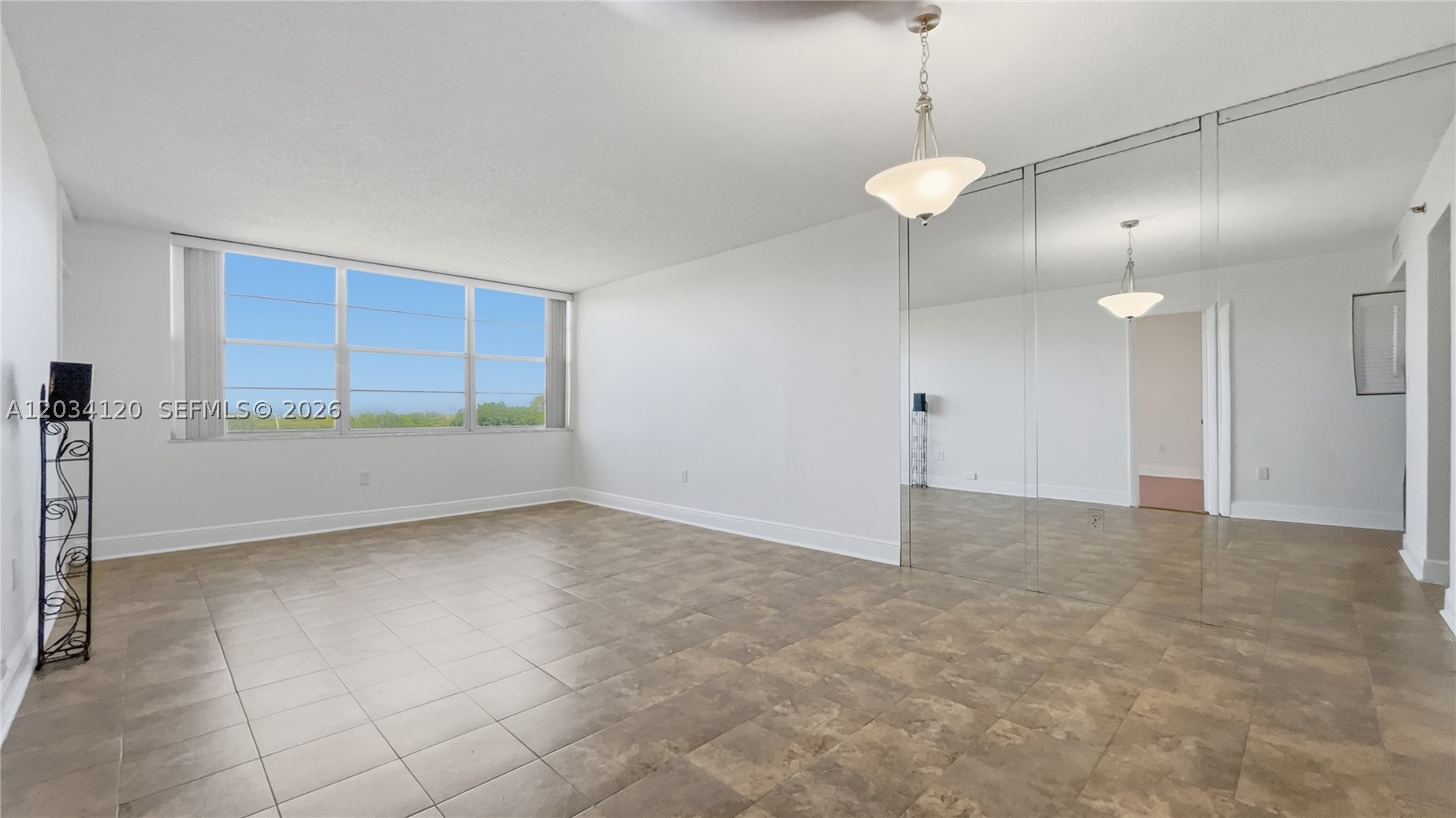 1300 Saint Charles Pl 620 Property Photo 27