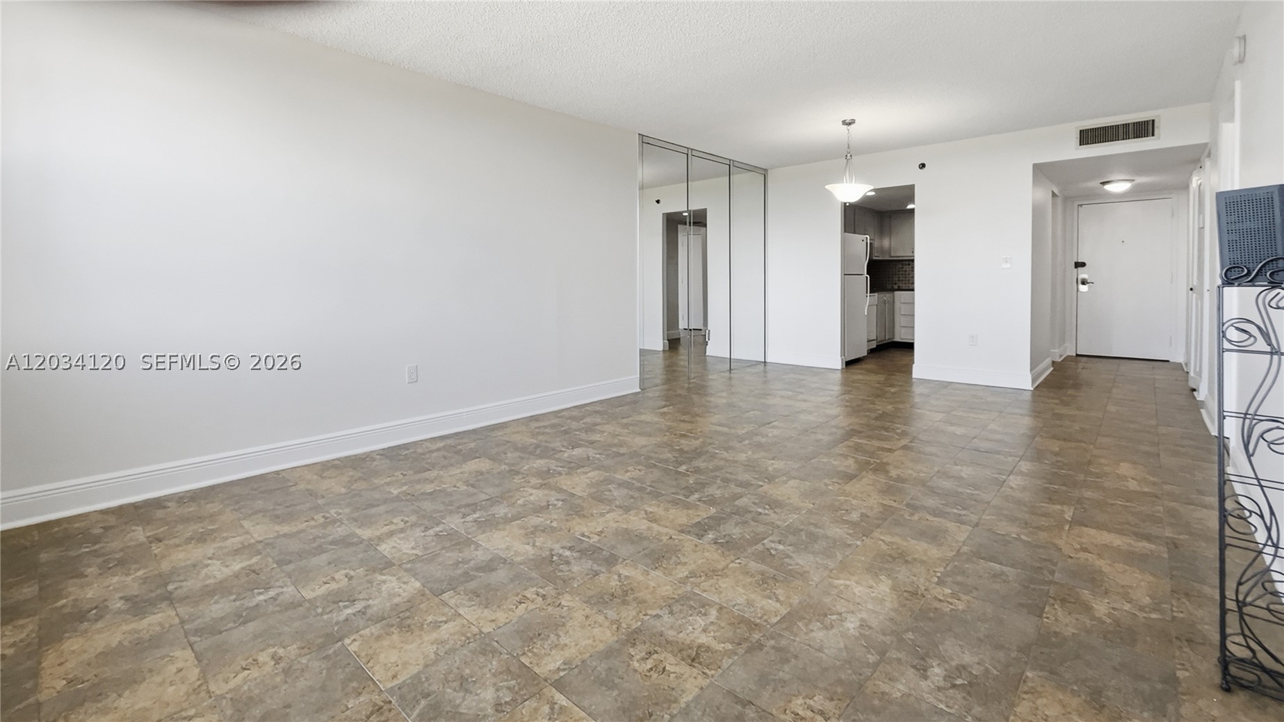 1300 Saint Charles Pl 620 Property Photo 28