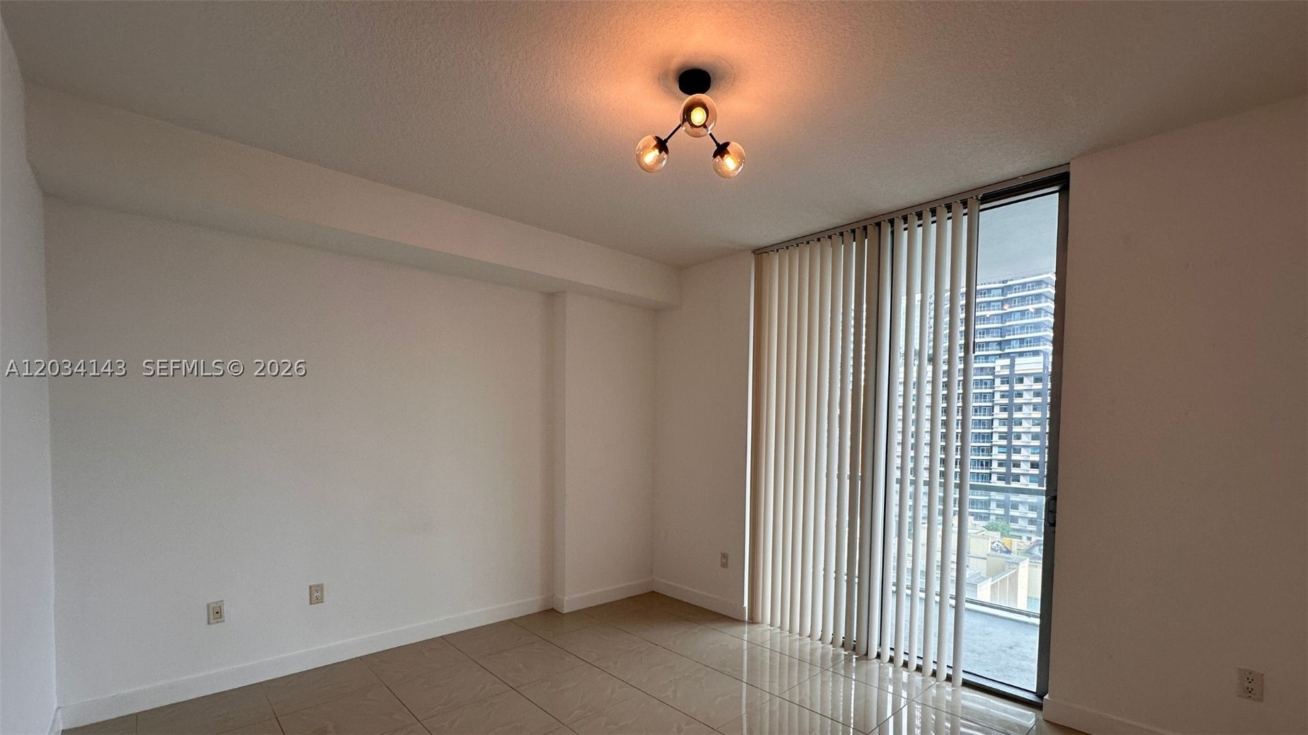 79 Sw 12th St 1102-s Property Photo 2