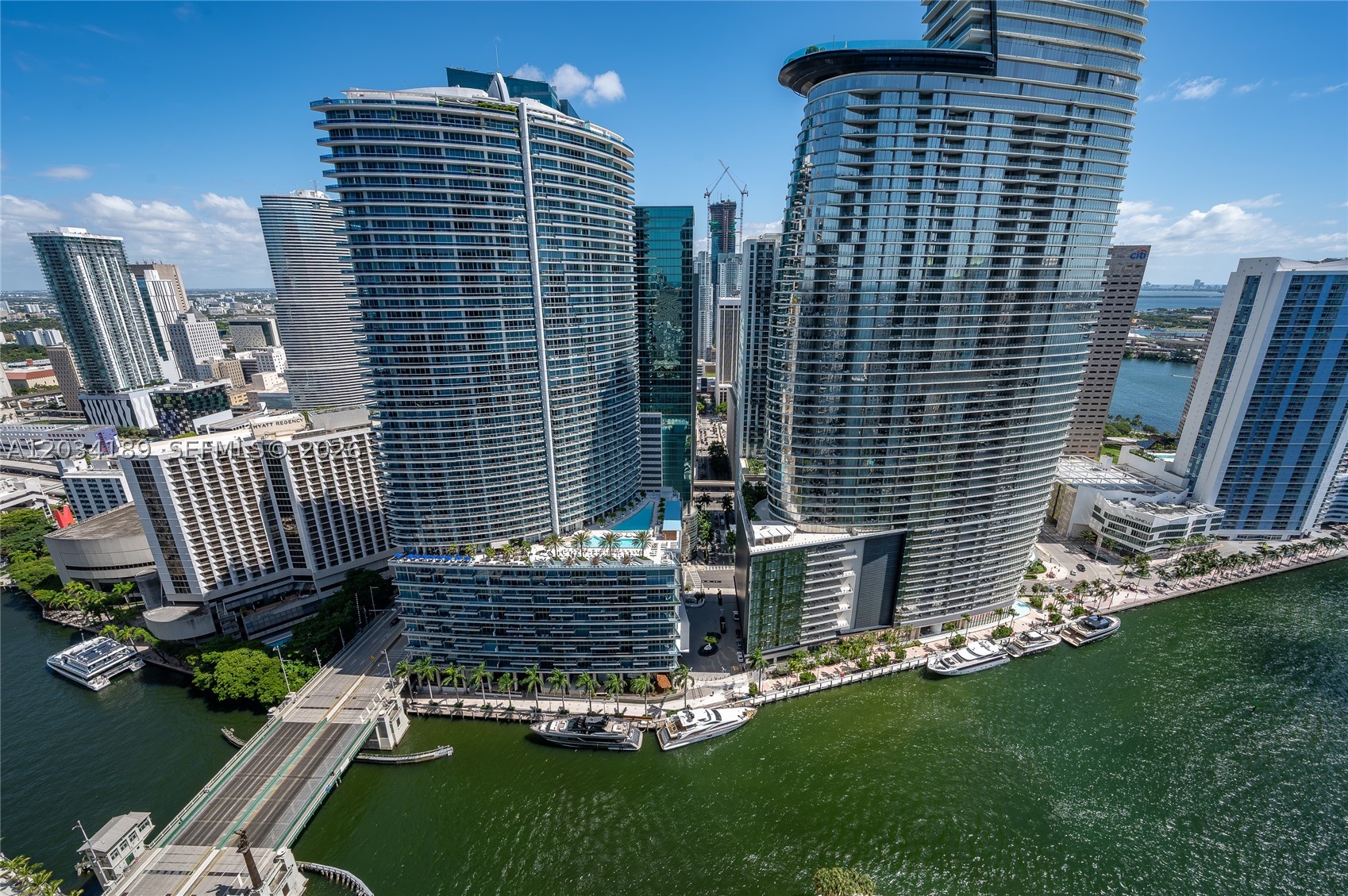 475 Brickell Ave 4115 Property Photo 1