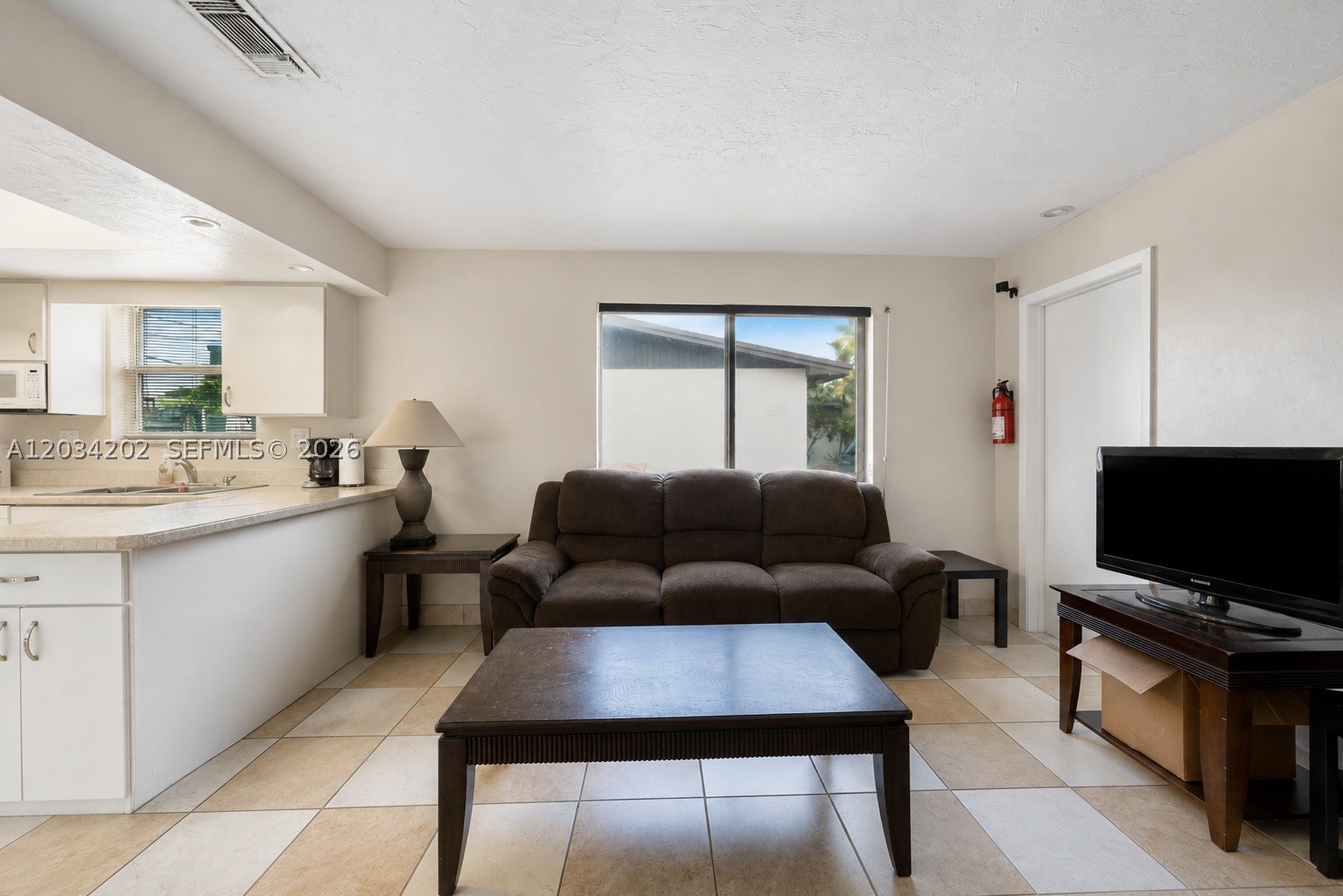 8771 Sw 200th Ter Property Photo 10