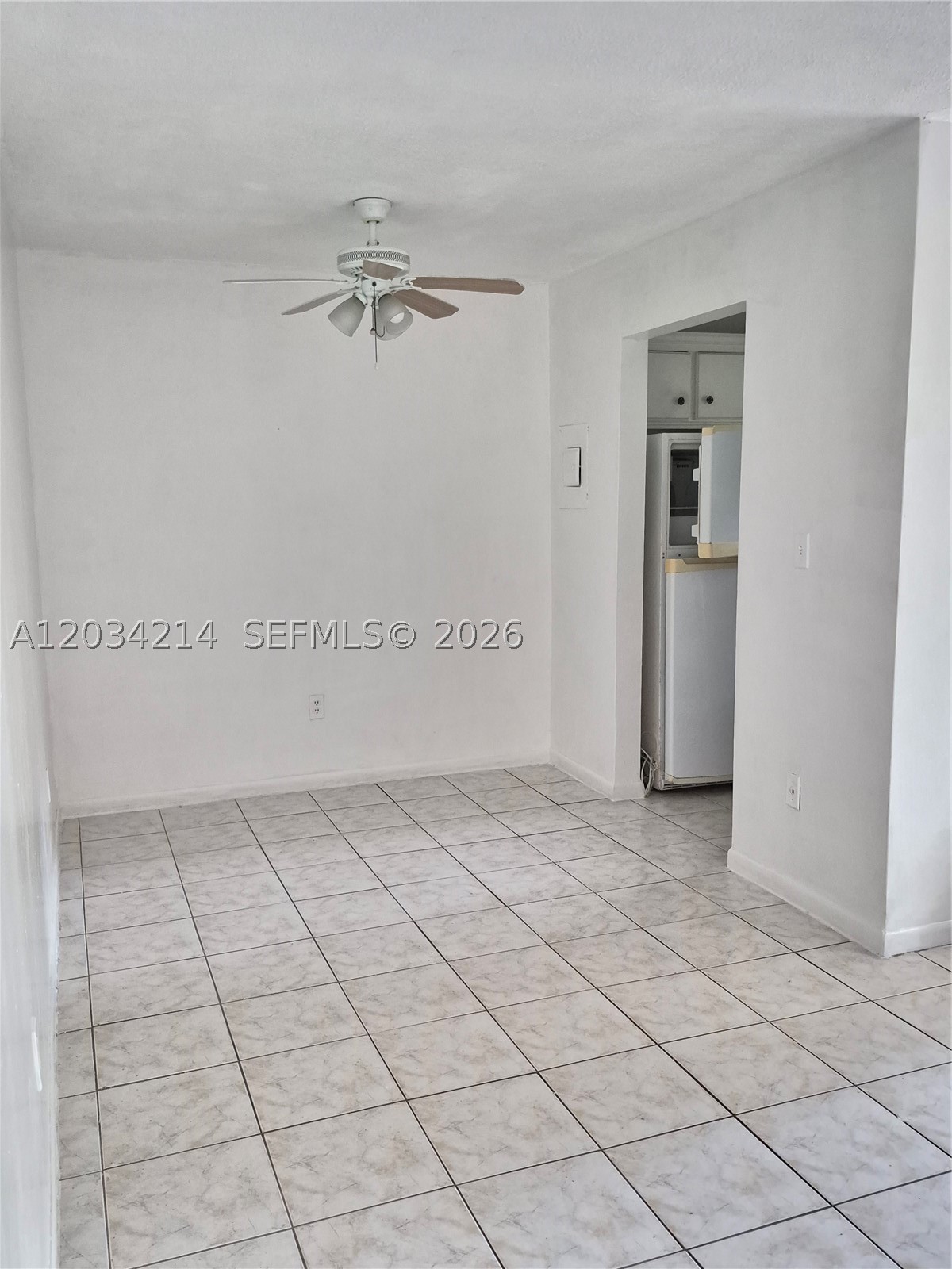 1826 Cleveland St 2 Property Photo 4