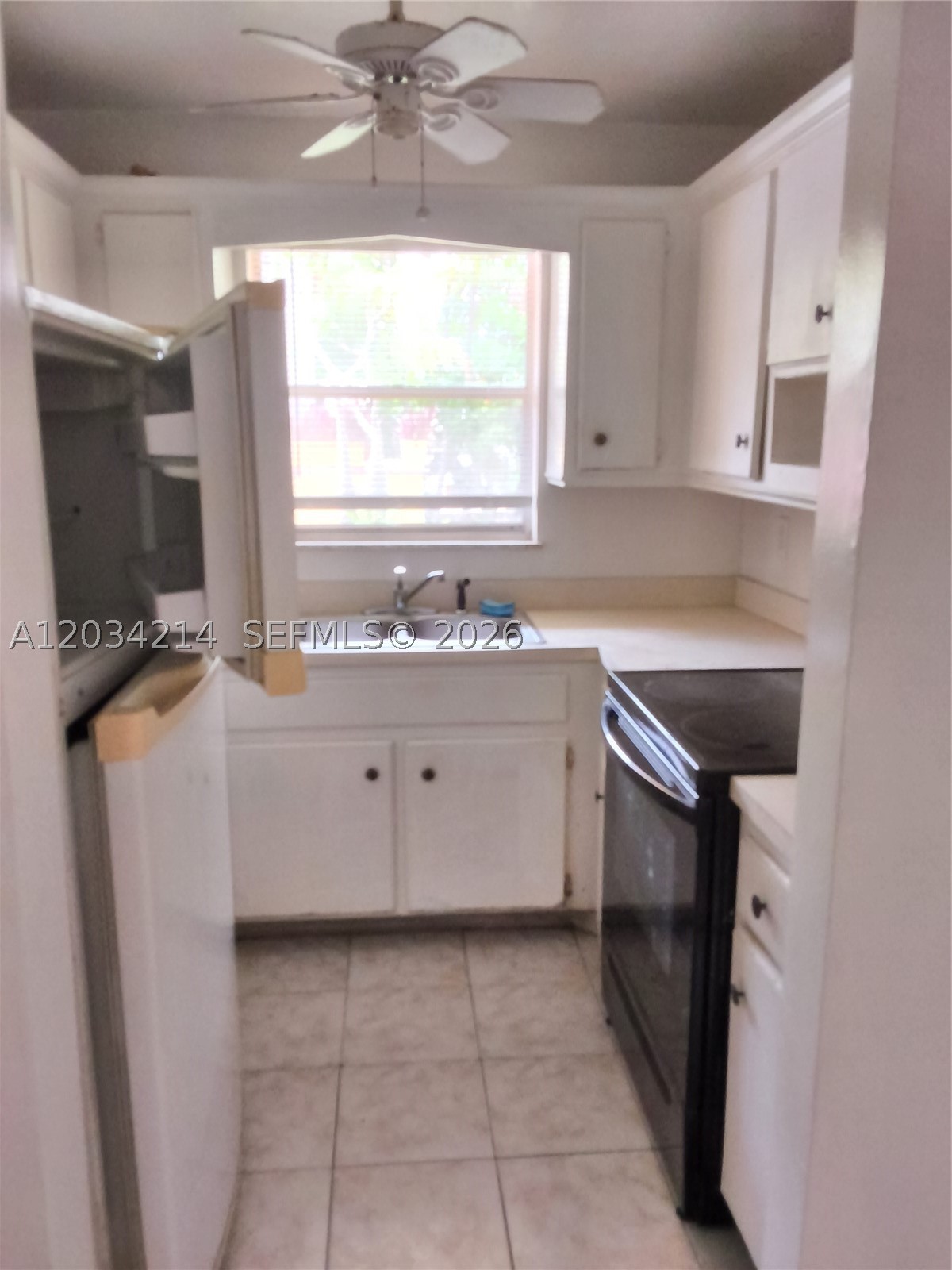 1826 Cleveland St 2 Property Photo 7