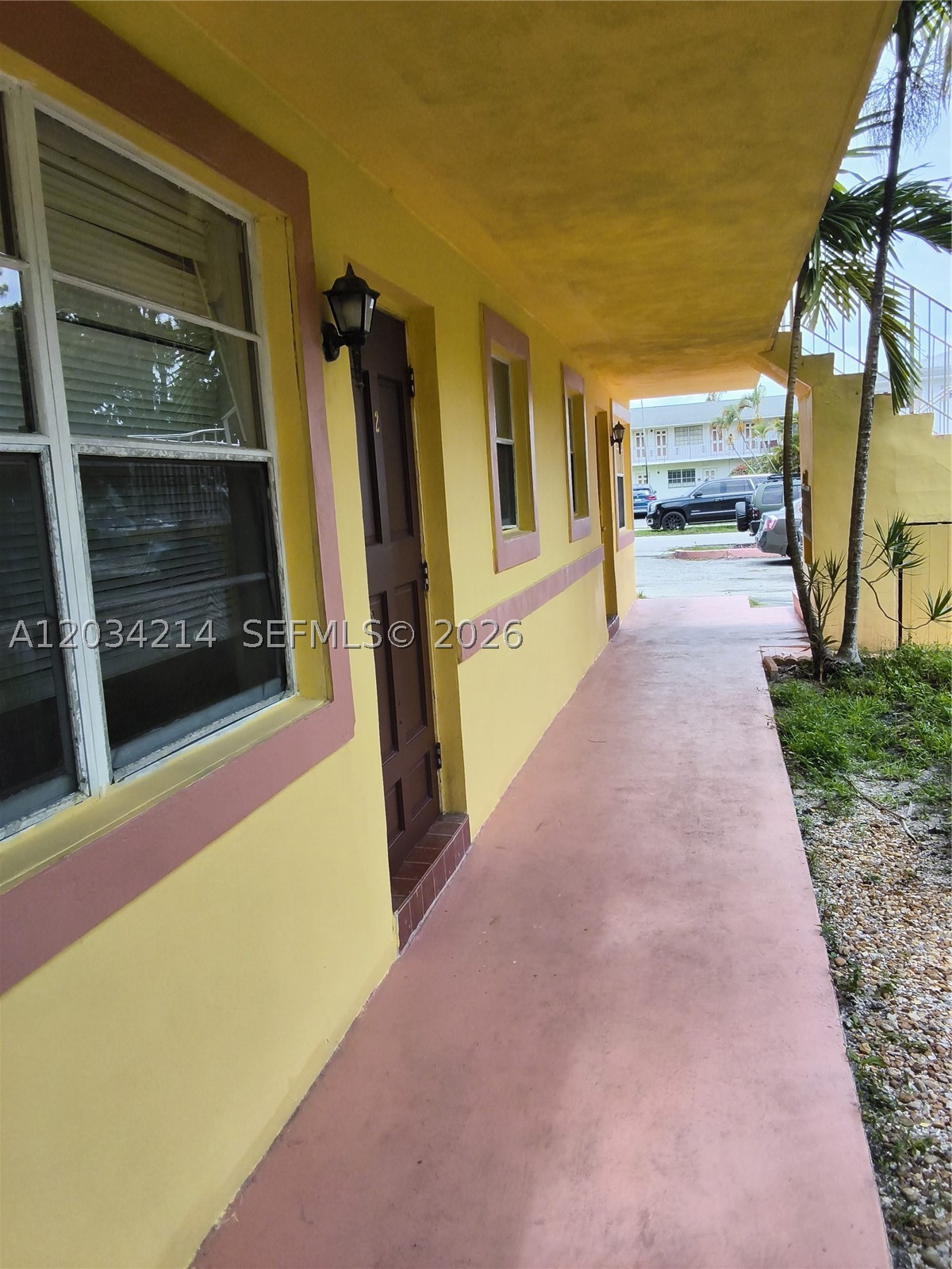 1826 Cleveland St 2 Property Photo 13