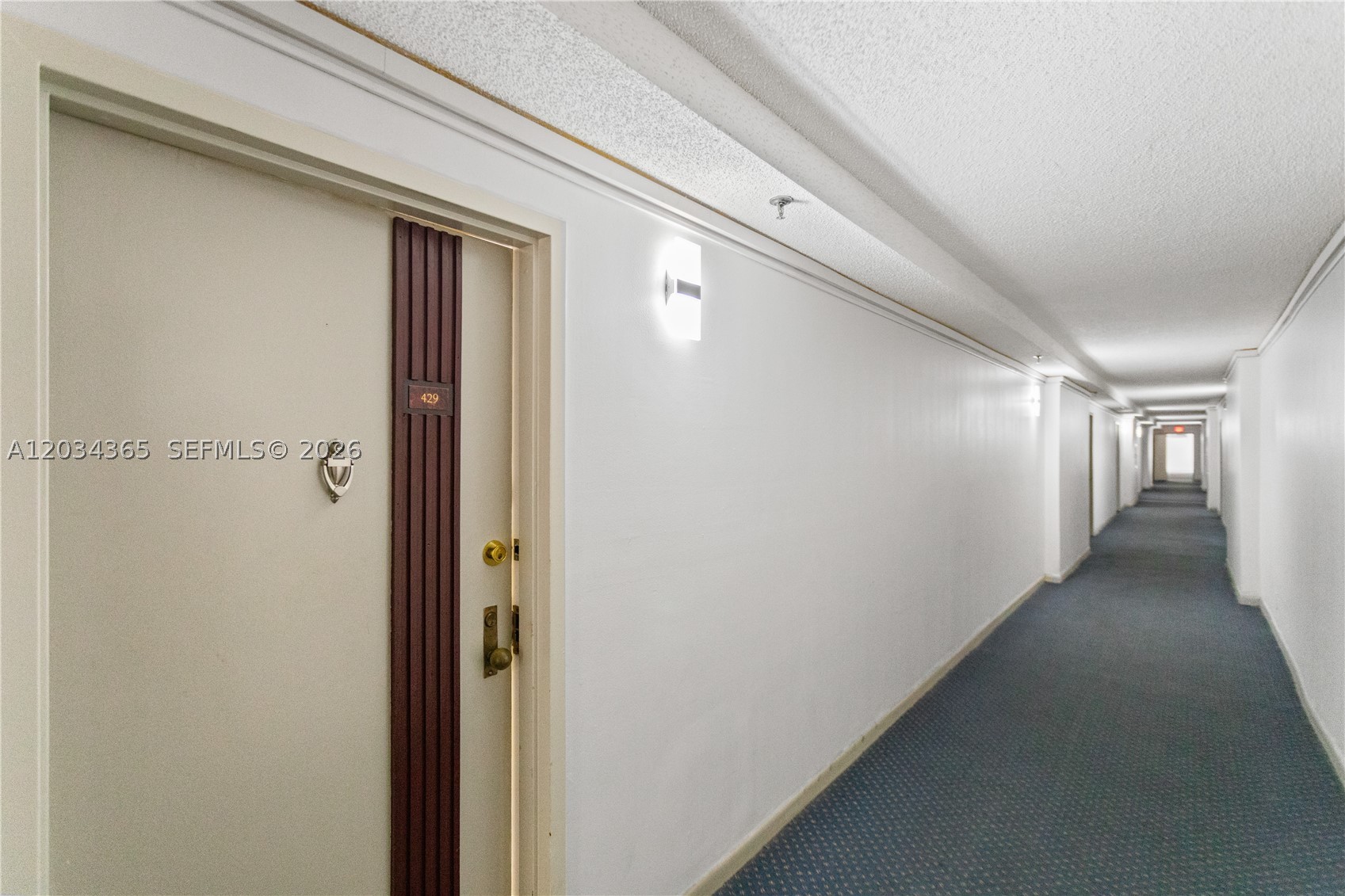 17021 N Bay Rd 429 Property Photo 2