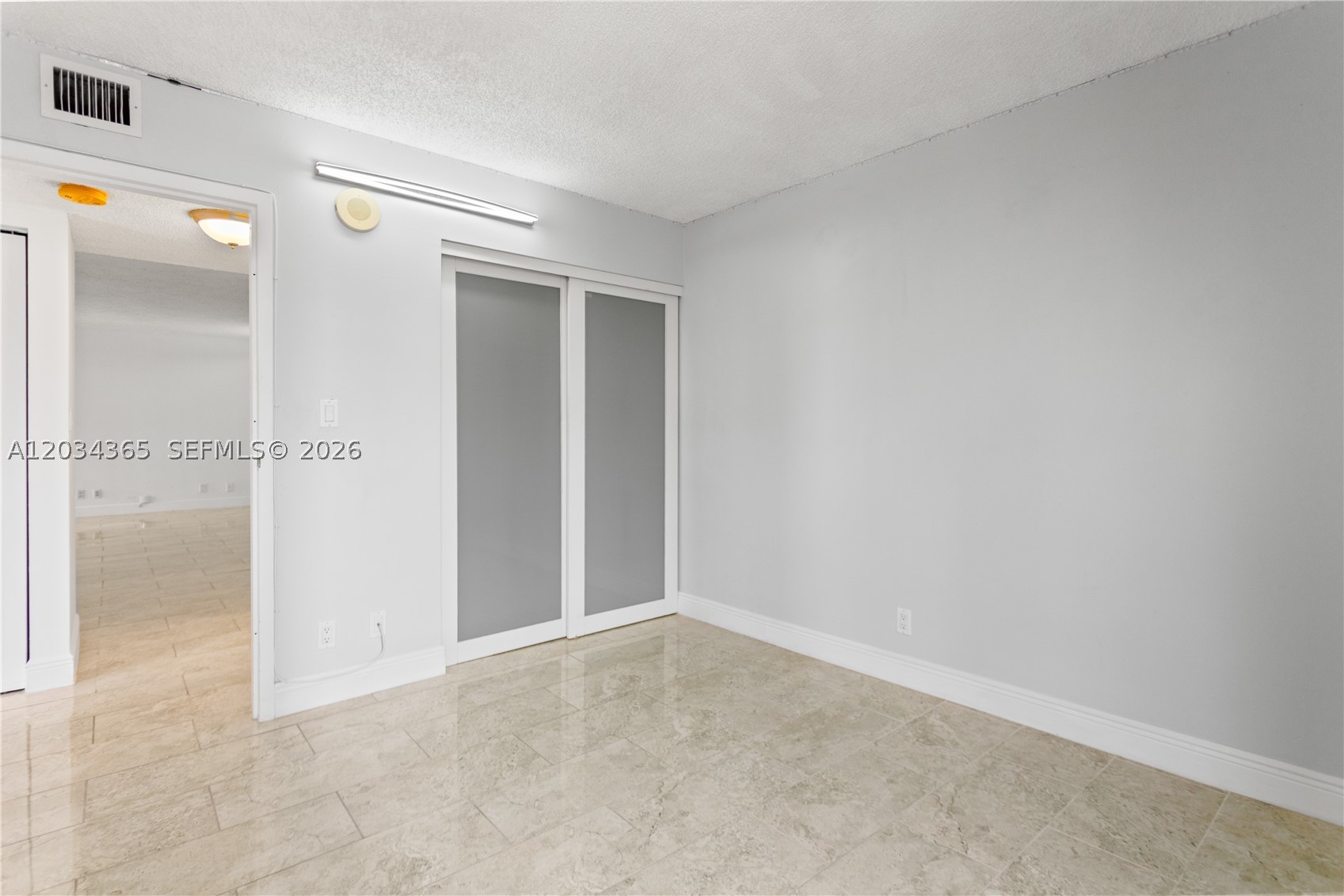 17021 N Bay Rd 429 Property Photo 26
