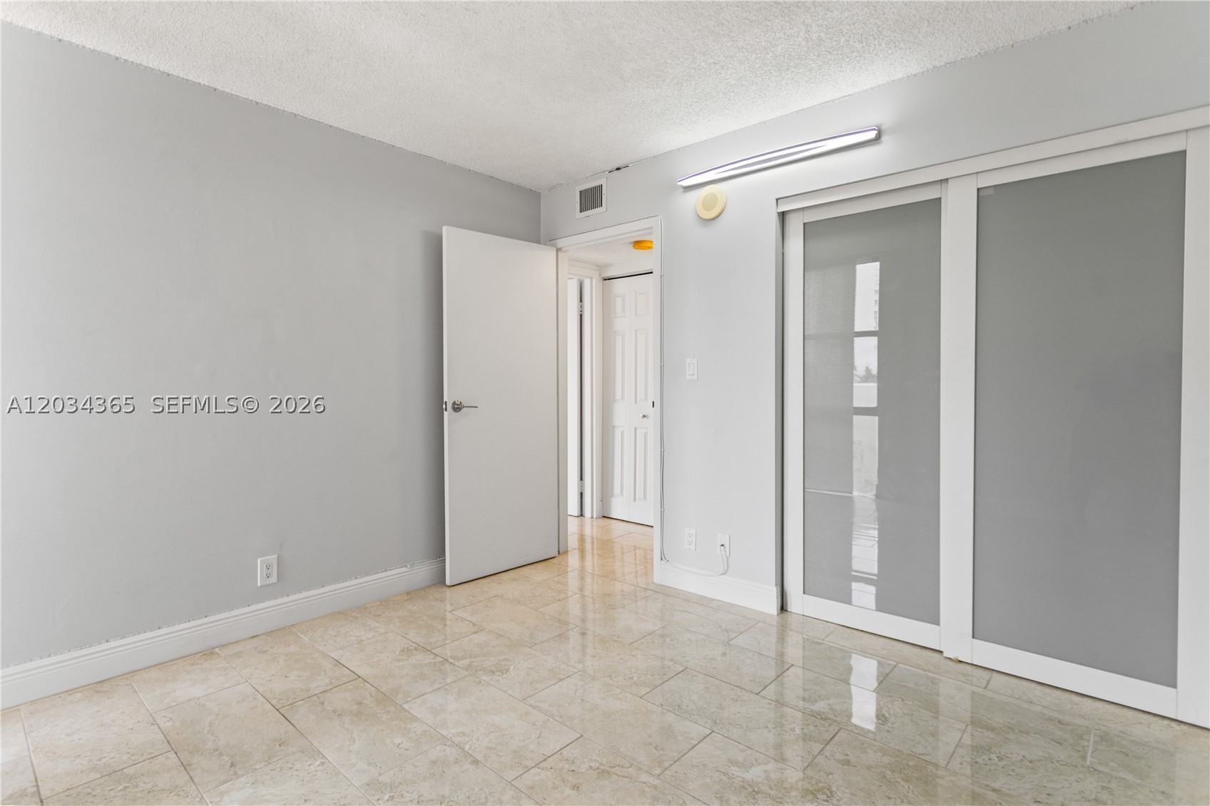 17021 N Bay Rd 429 Property Photo 27