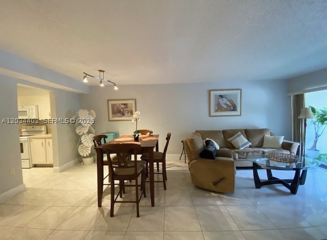 201 178th Dr 230 Property Photo 6