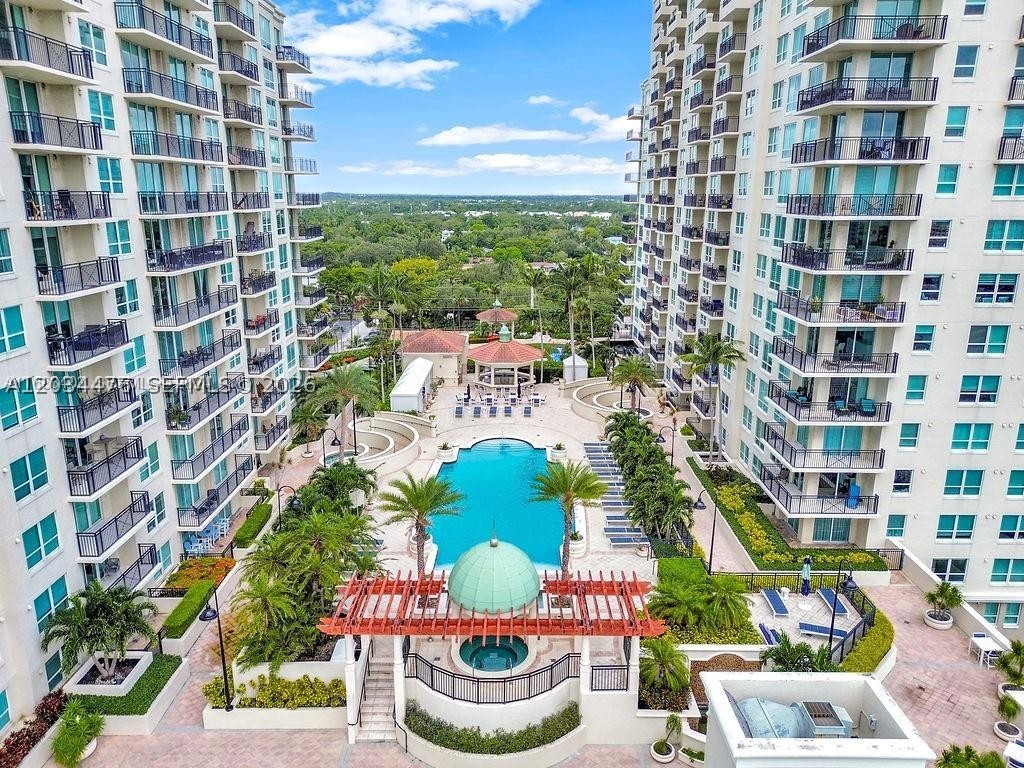 610 W Las Olas Blvd 312N Property Photo 1