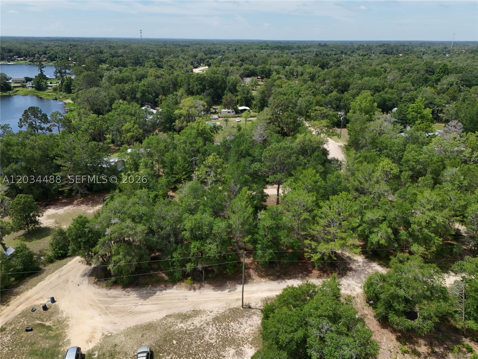 225 Mirror Lake Dr Property Photo 14