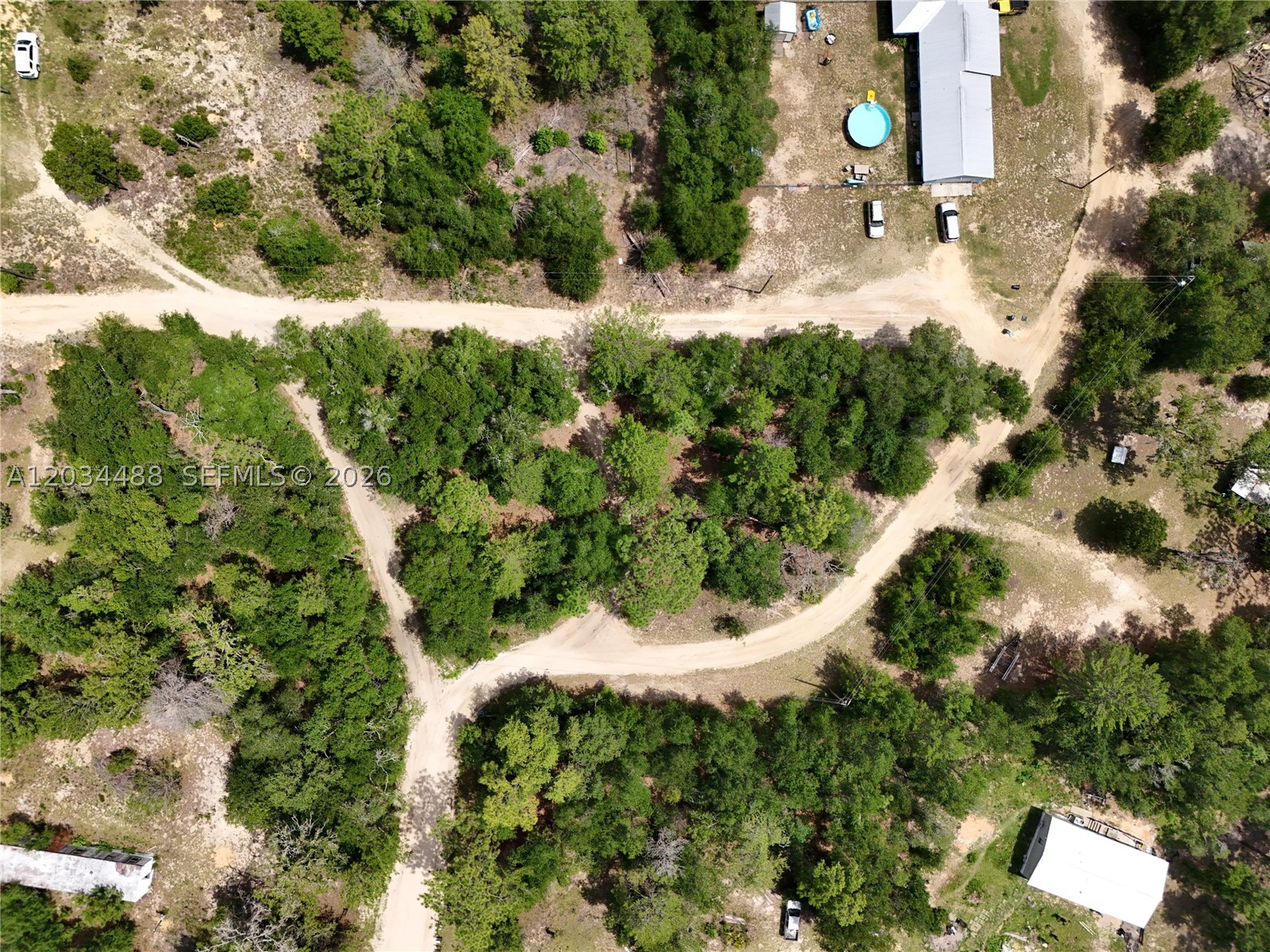 225 Mirror Lake Dr Property Photo 16