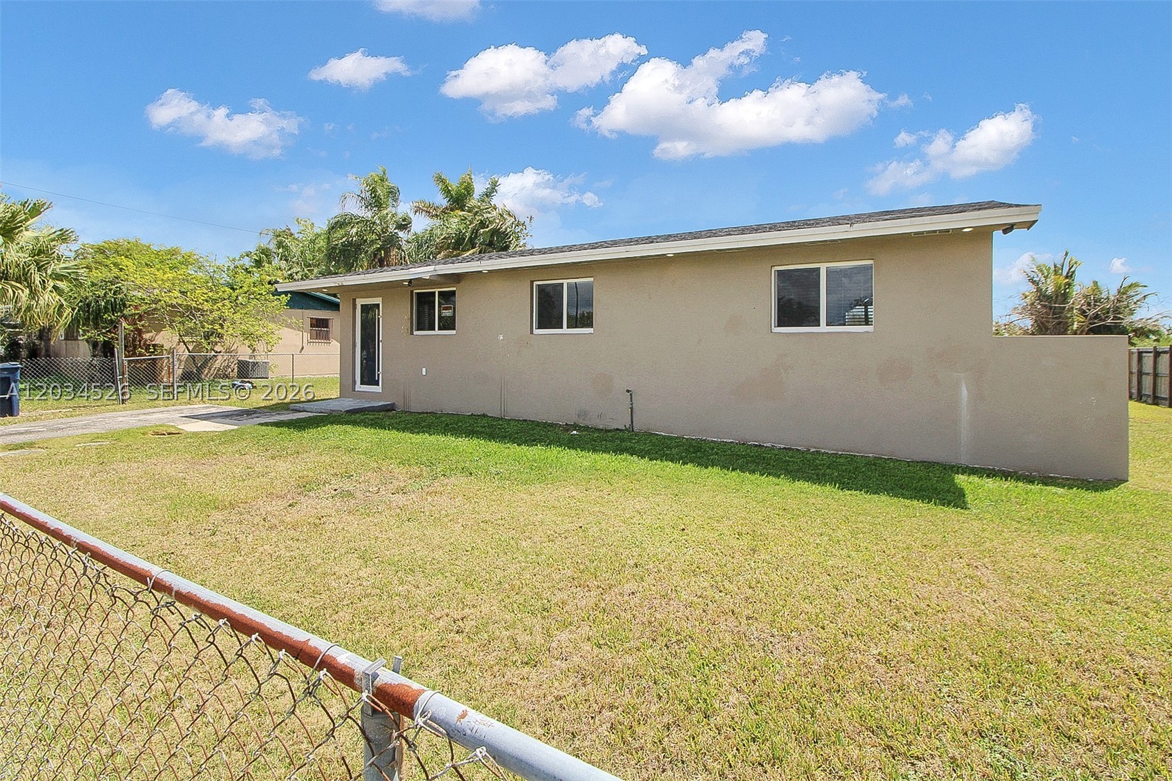 12840 Sw 268th St Property Photo 4