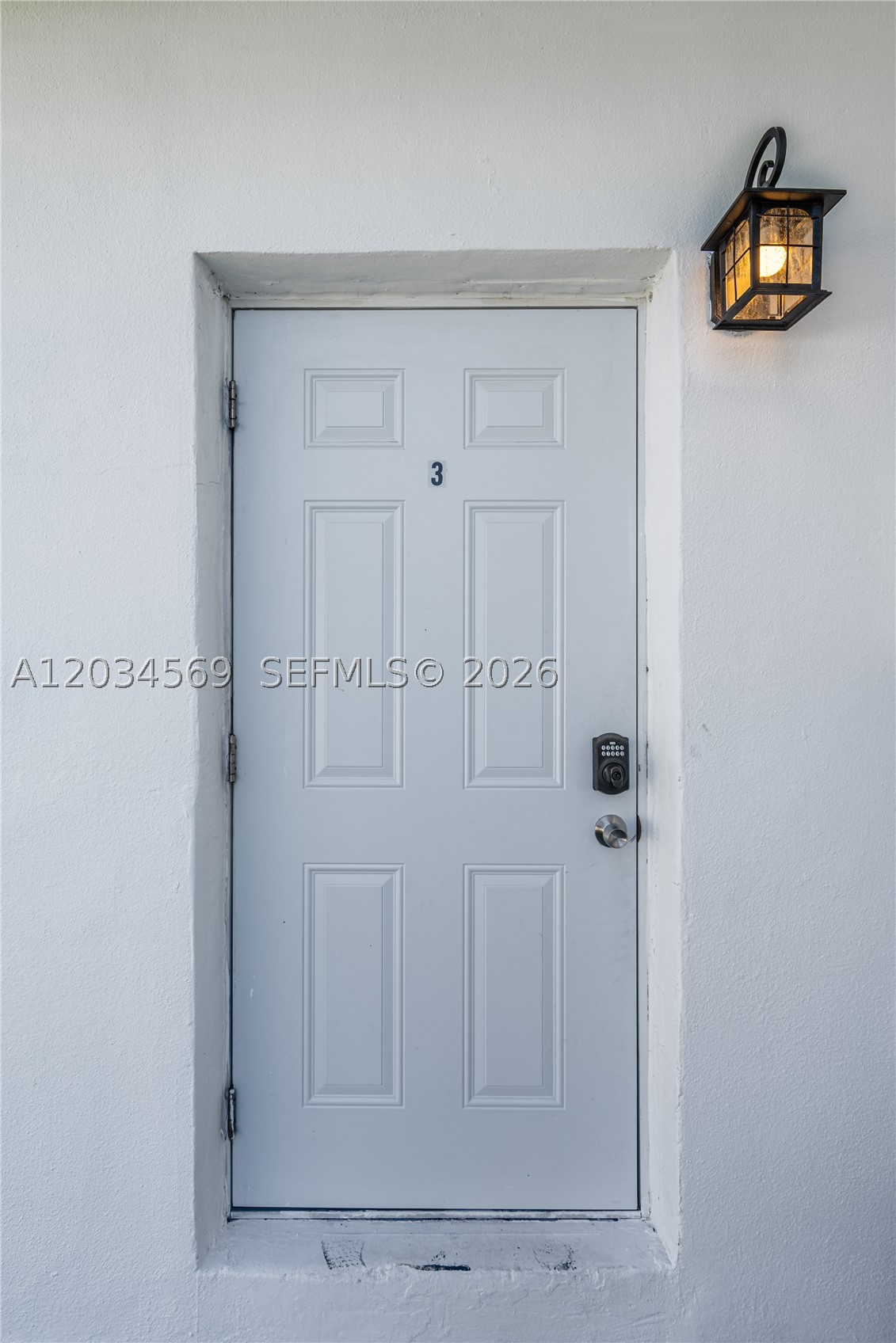 105 Sw 5th Ct Property Photo 3