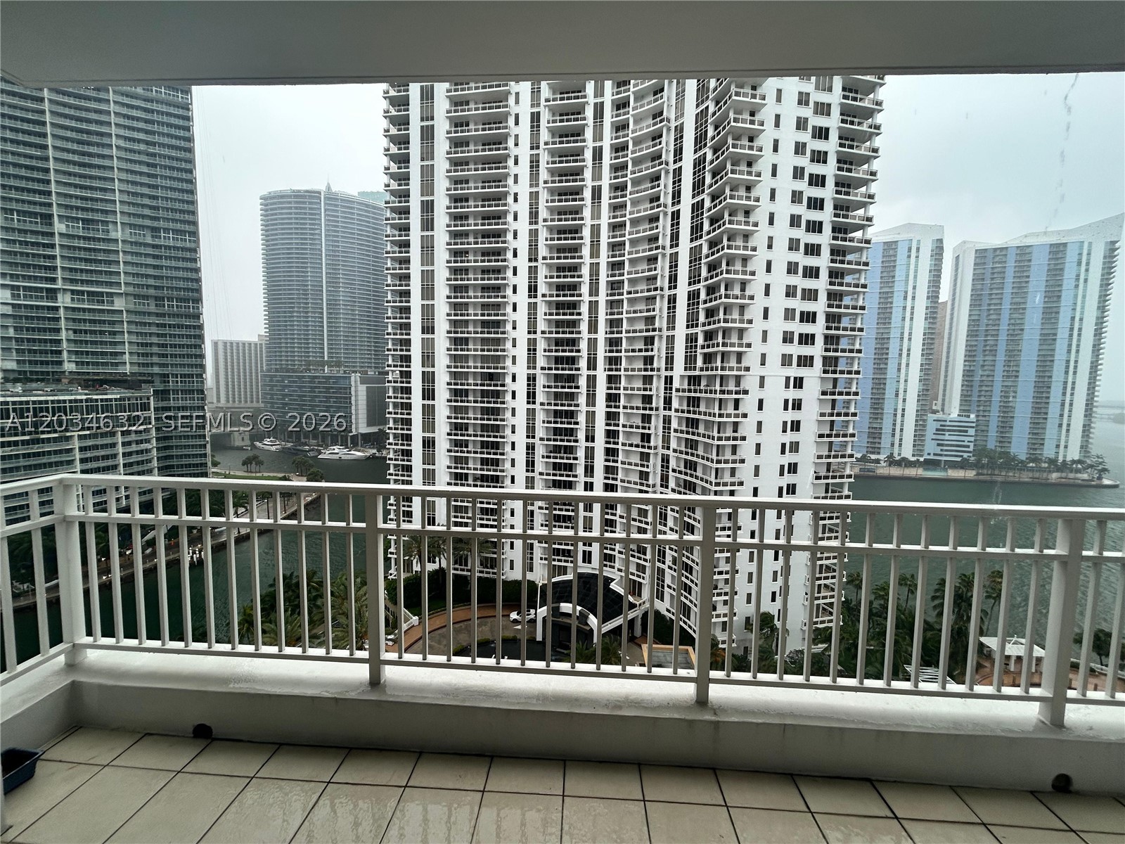 801 Brickell Key Blvd 1710 Property Photo 2