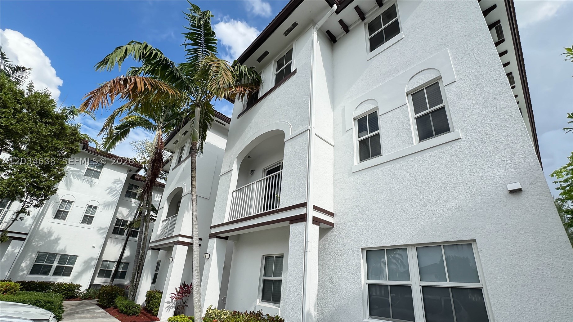 A12034638 Property Photo 4