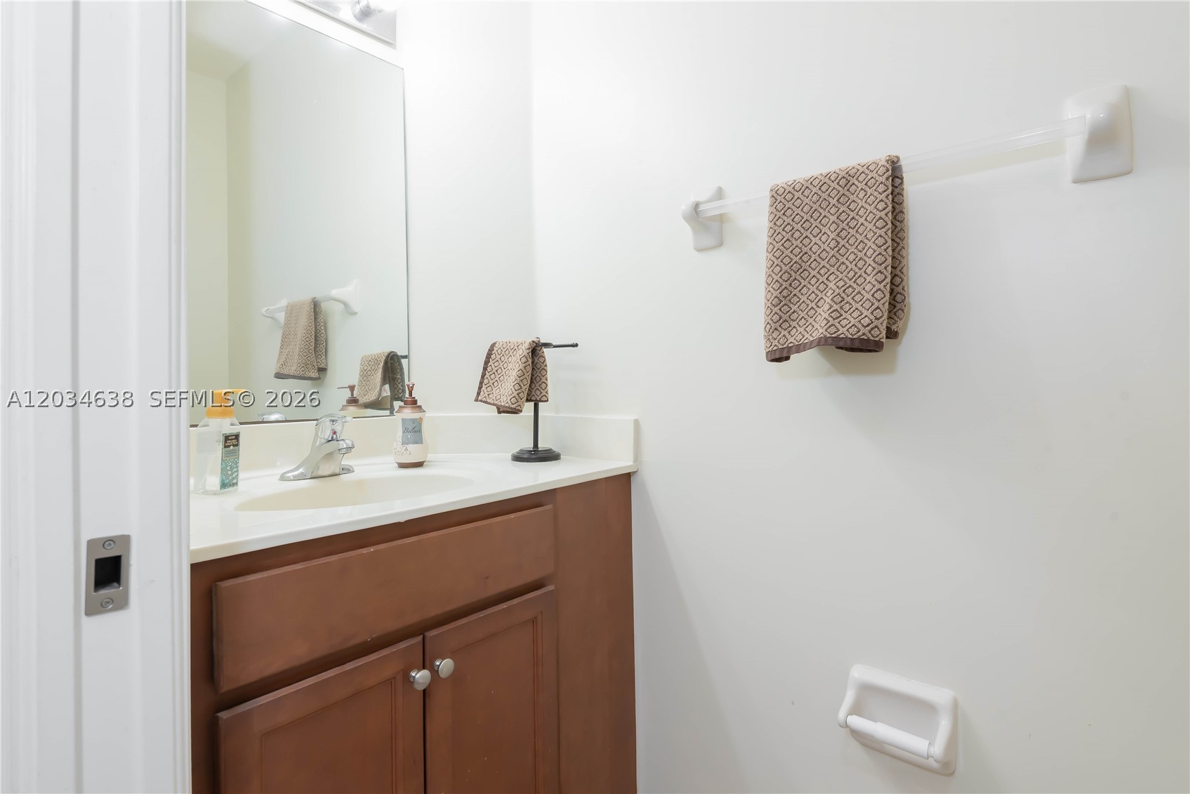 A12034638 Property Photo 16