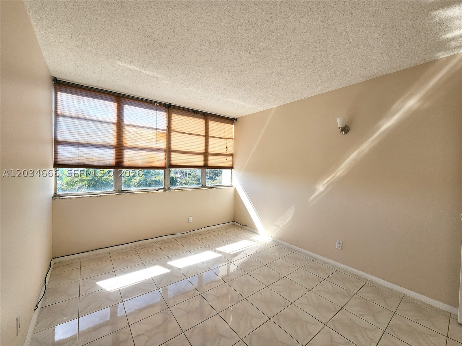 2025 Ne 164th St 503 Property Photo 18
