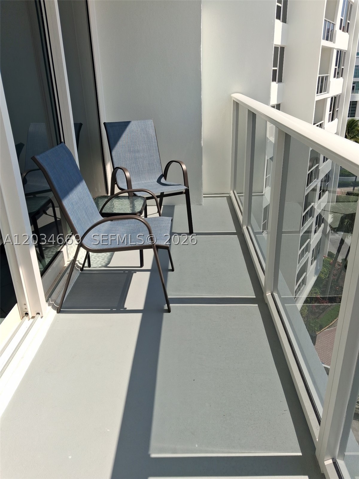 3505 S Ocean Dr 704 Property Photo 5