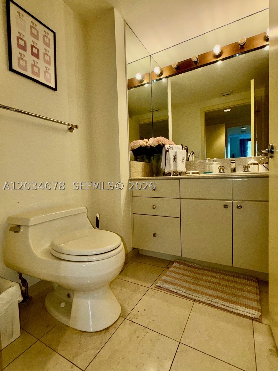 2000 Island Blvd 308 Property Photo 8