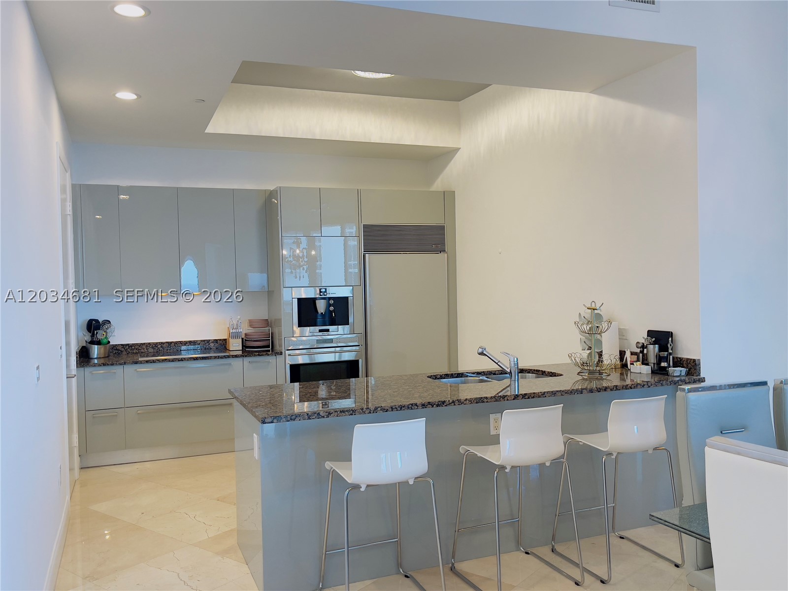 16001 Collins Ave 4107 Property Photo 18