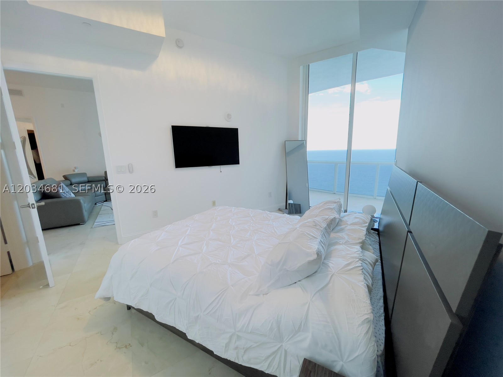 16001 Collins Ave 4107 Property Photo 26