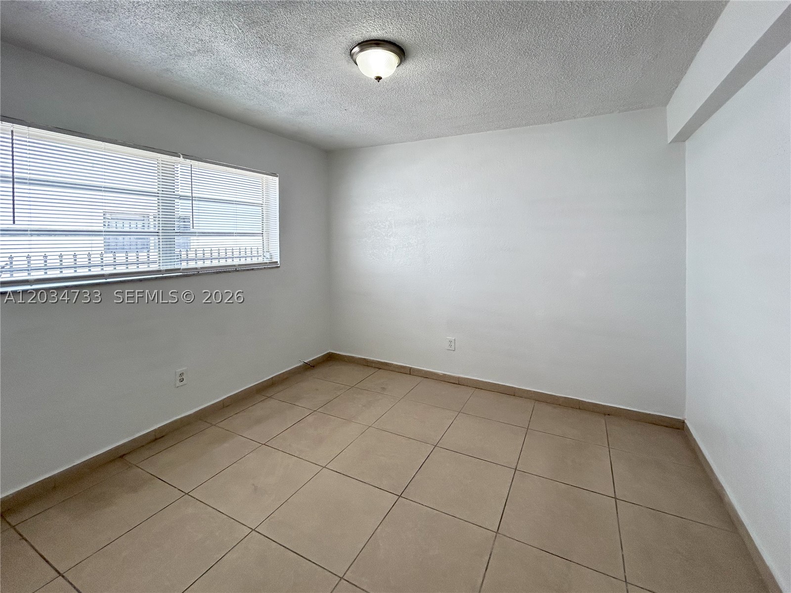 8287 Ne Miami Ct 102 Property Photo 5