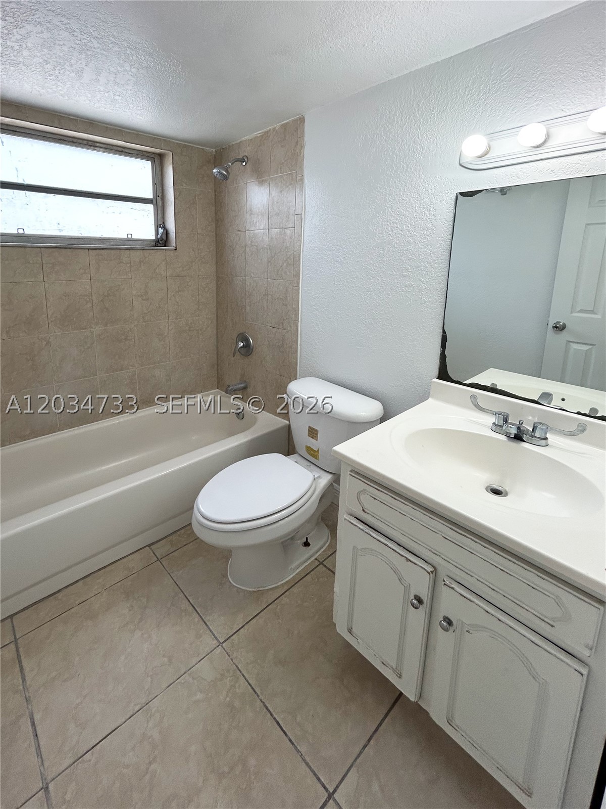 8287 Ne Miami Ct 102 Property Photo 10