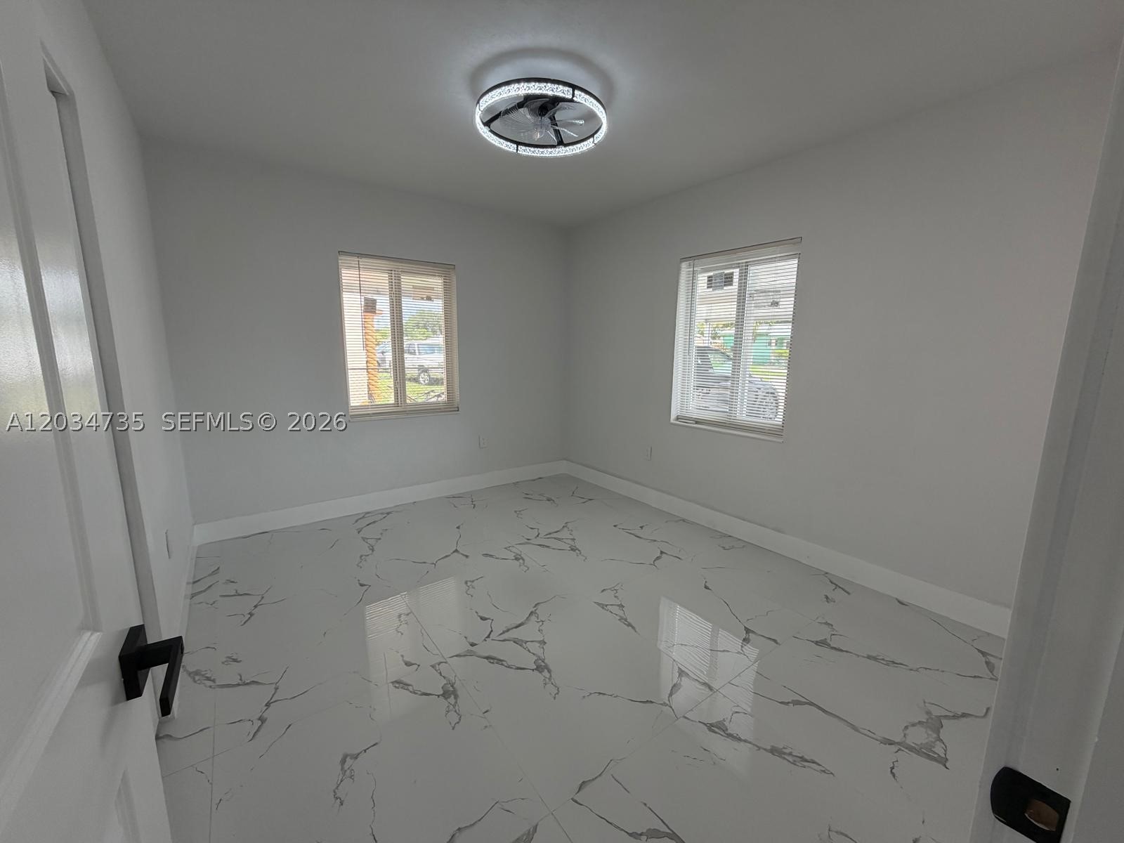 2800 Nw 164th St Property Photo 14