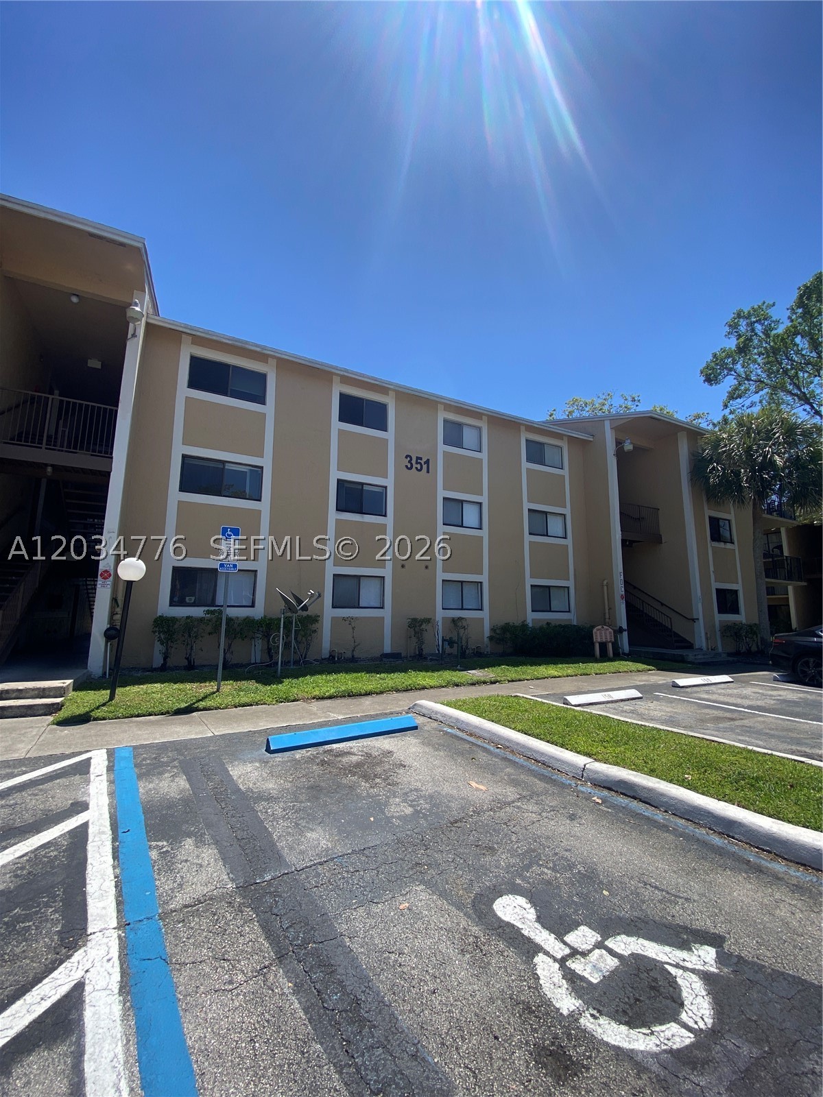 A12034776 Property Photo 3