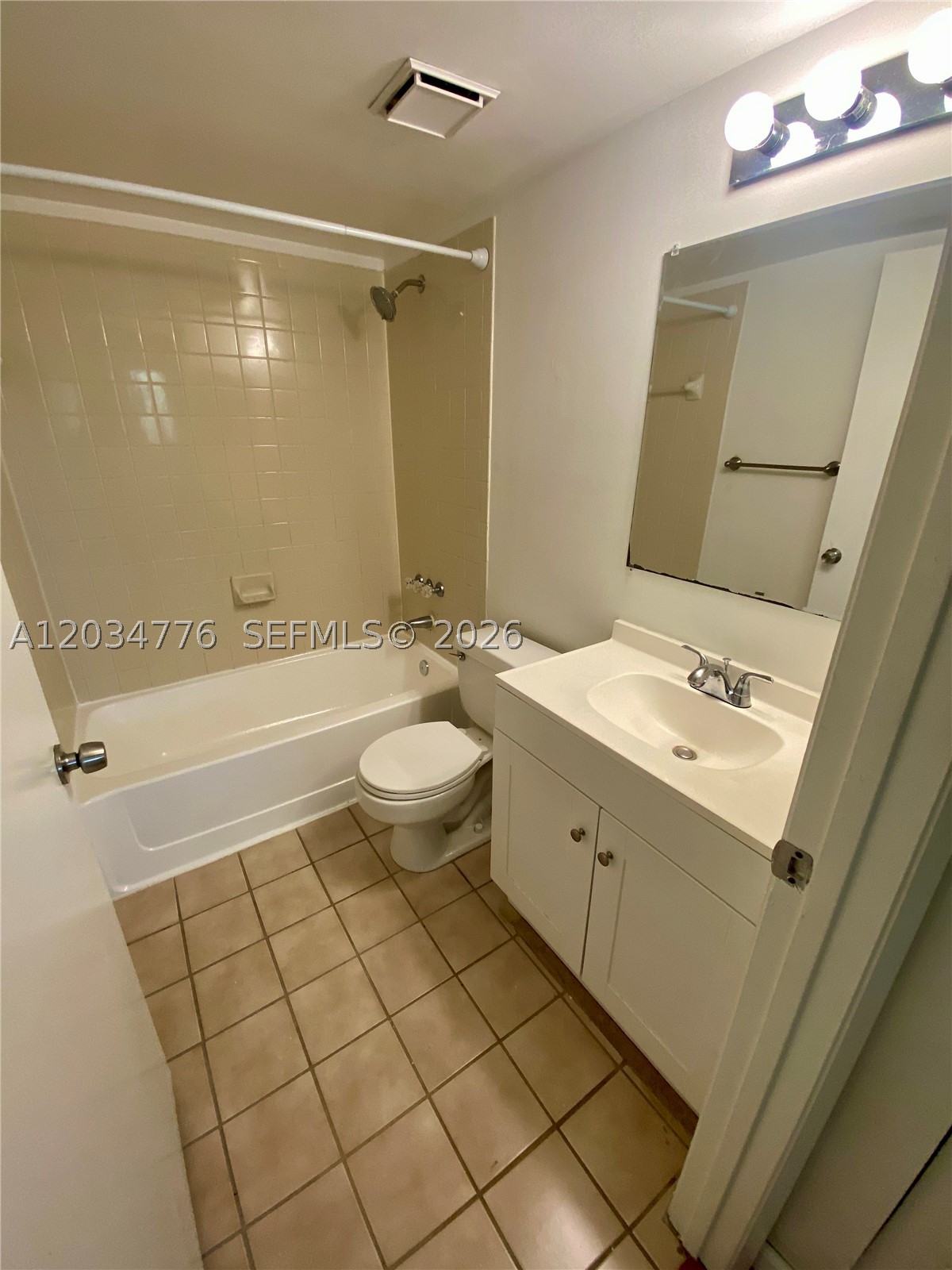A12034776 Property Photo 14