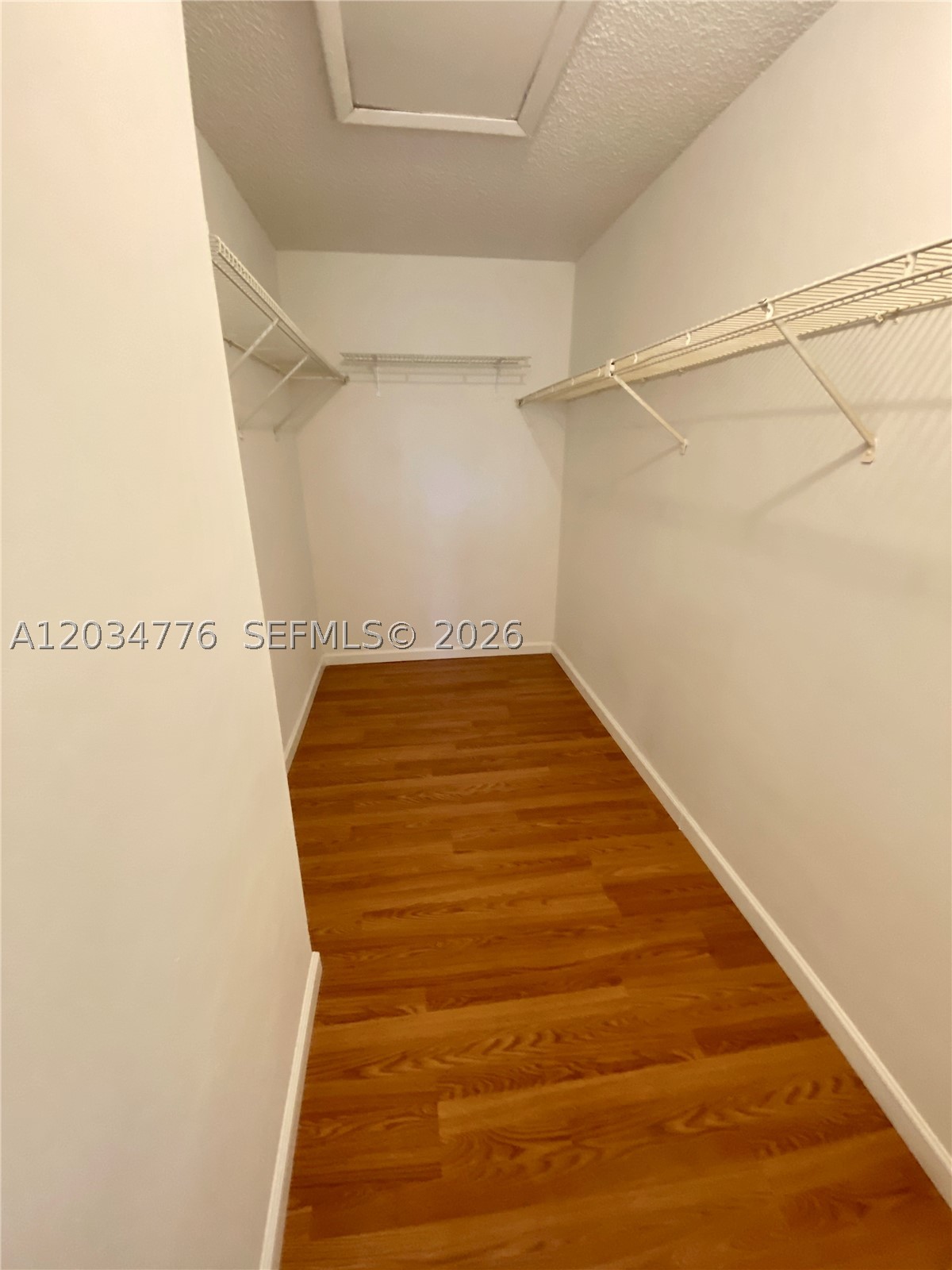 A12034776 Property Photo 21