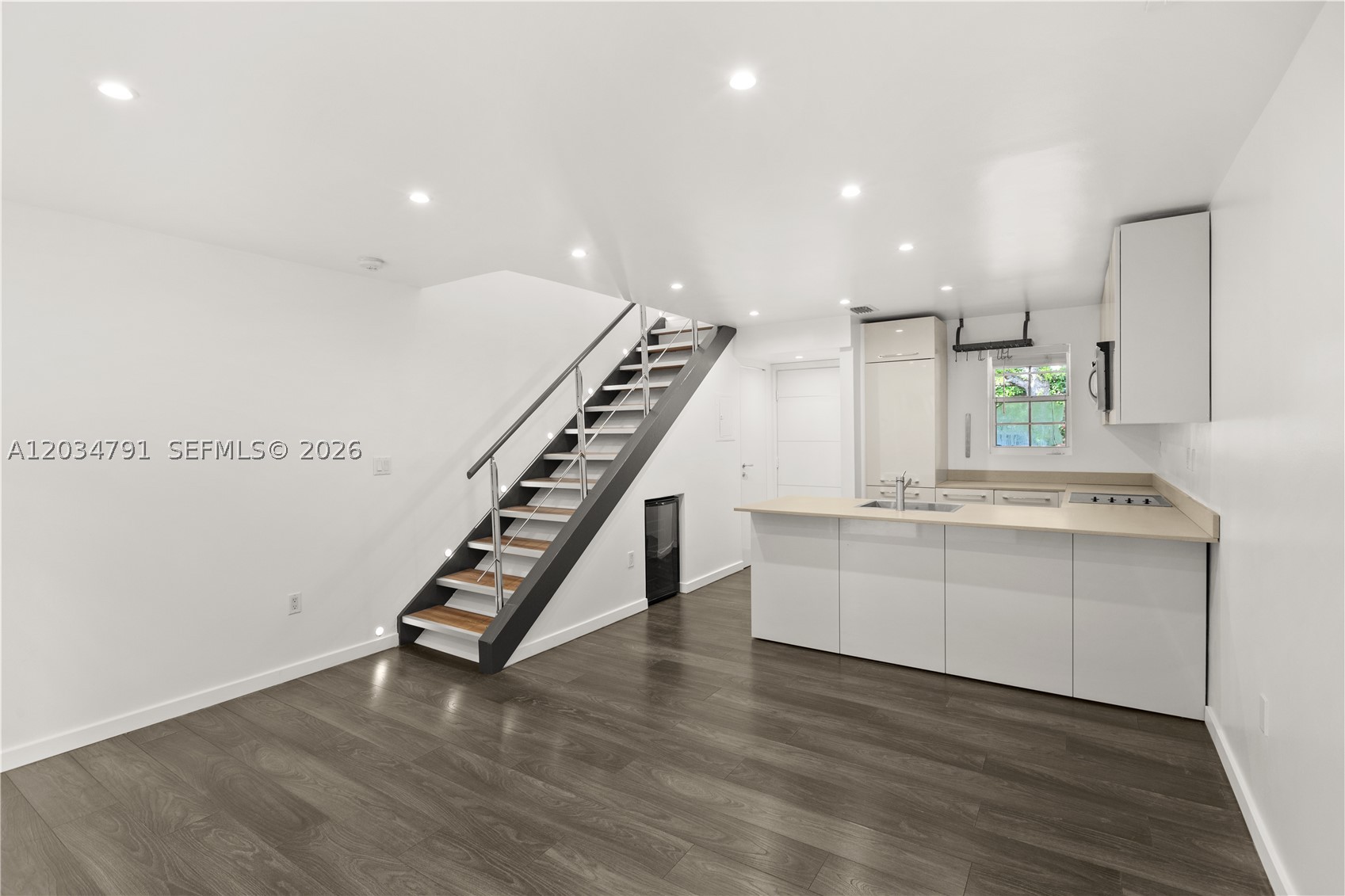 3130 Bird Ave 3 Property Photo 1