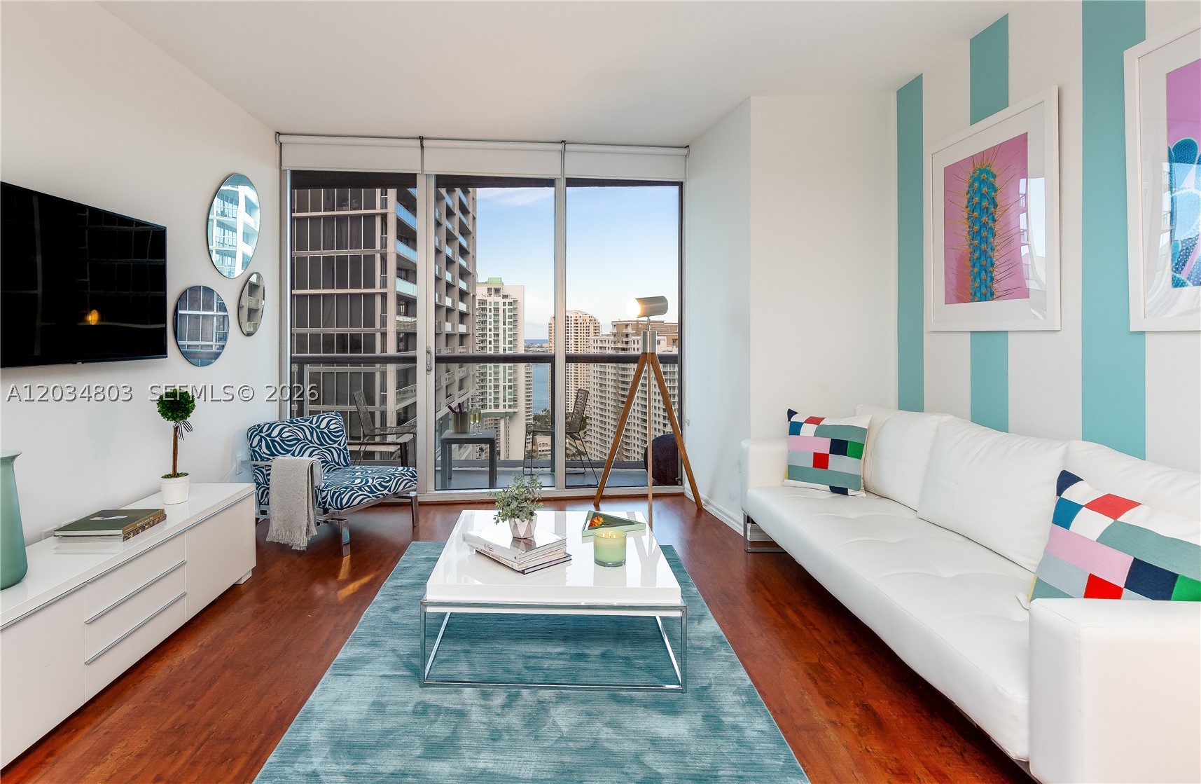 485 Brickell Ave 3211 Property Photo 1