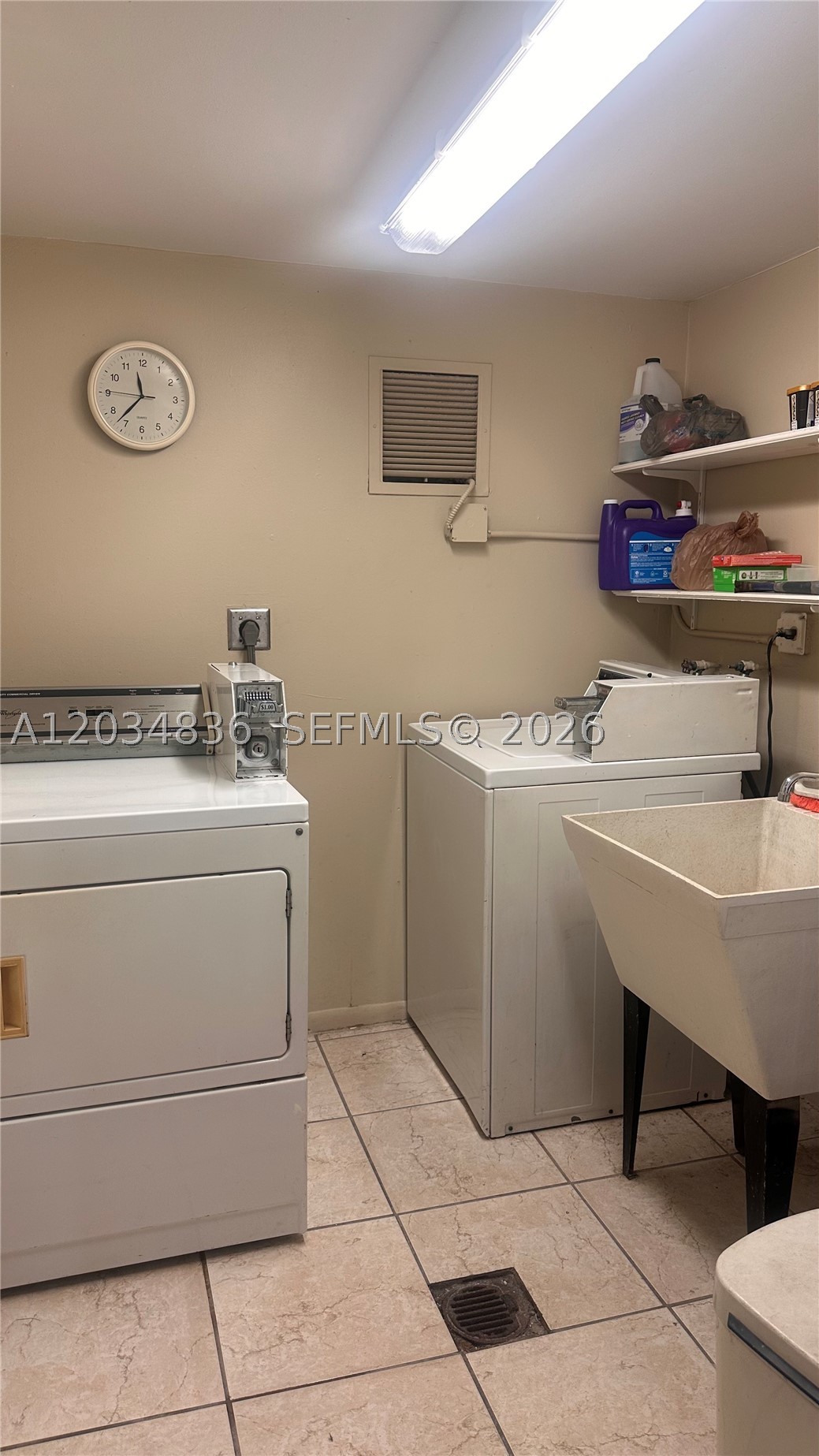 7646 Abbott Ave 3 Property Photo 13