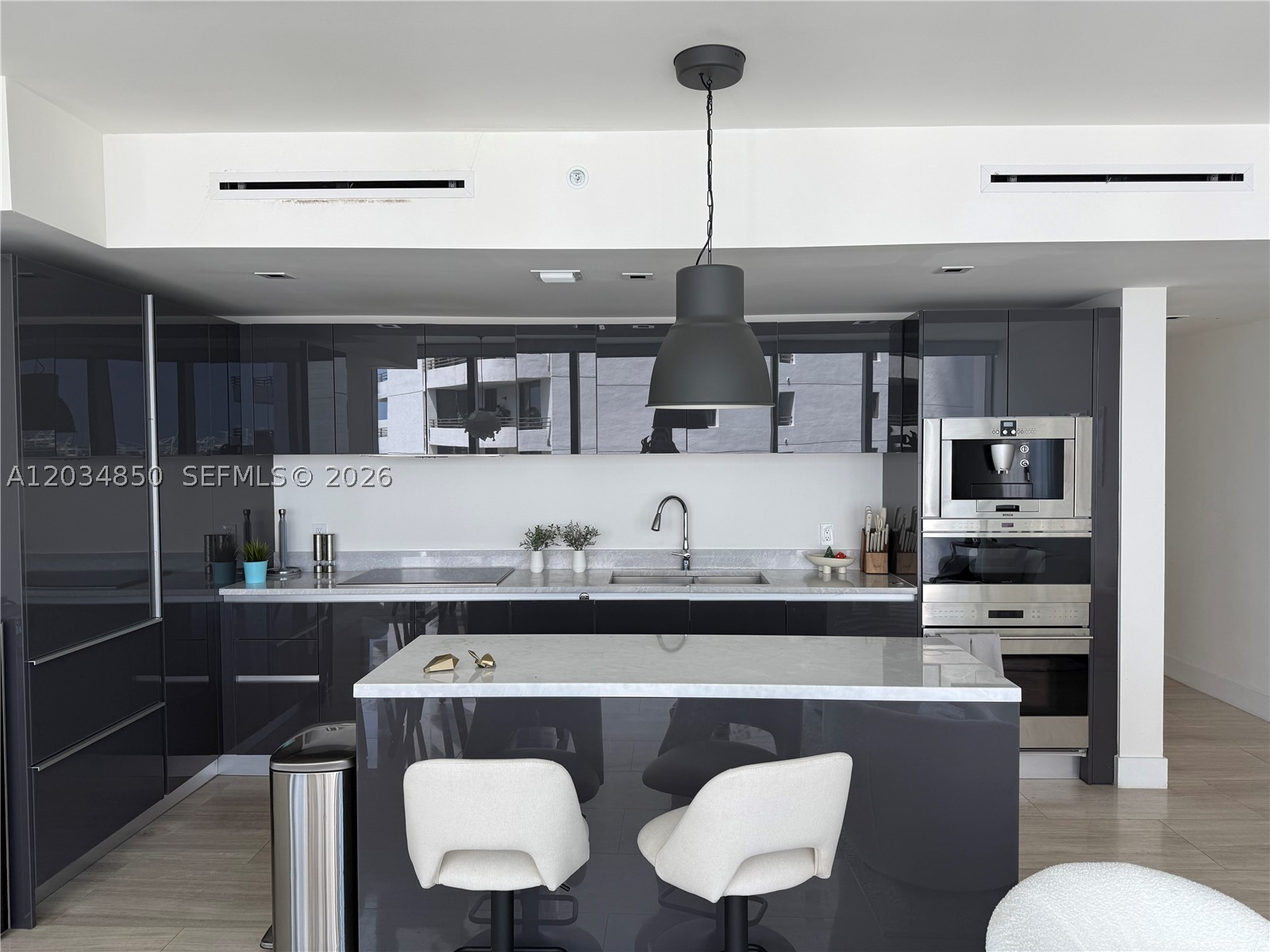 A12034850 Property Photo 4
