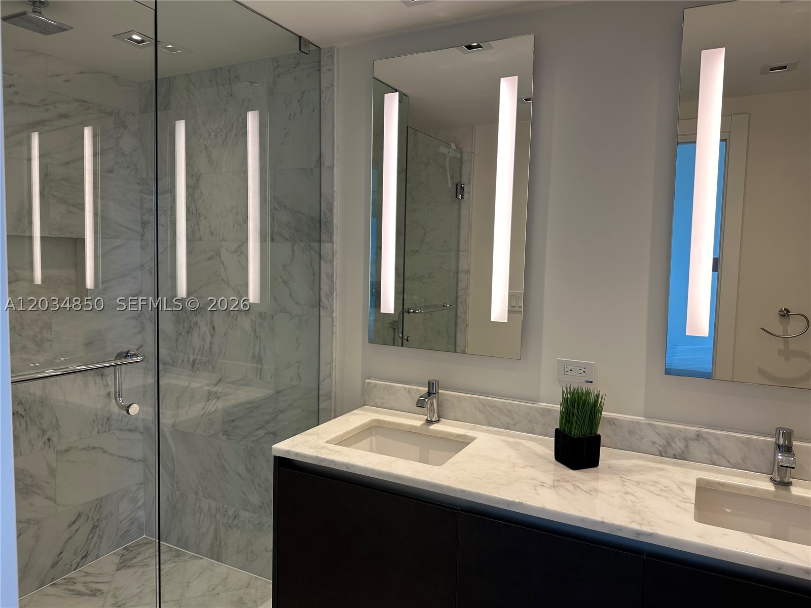 A12034850 Property Photo 10
