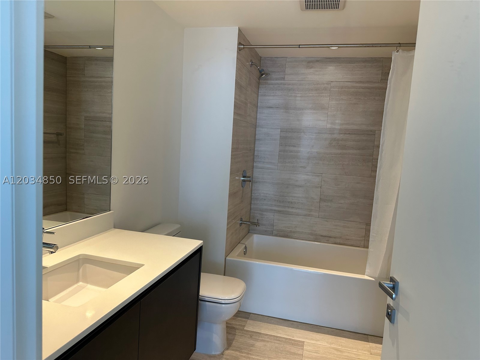 A12034850 Property Photo 13