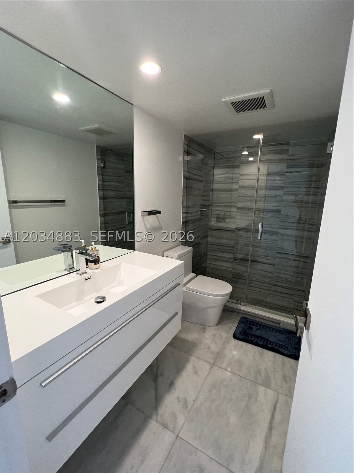 101 Crandon Blvd 474 Property Photo 17