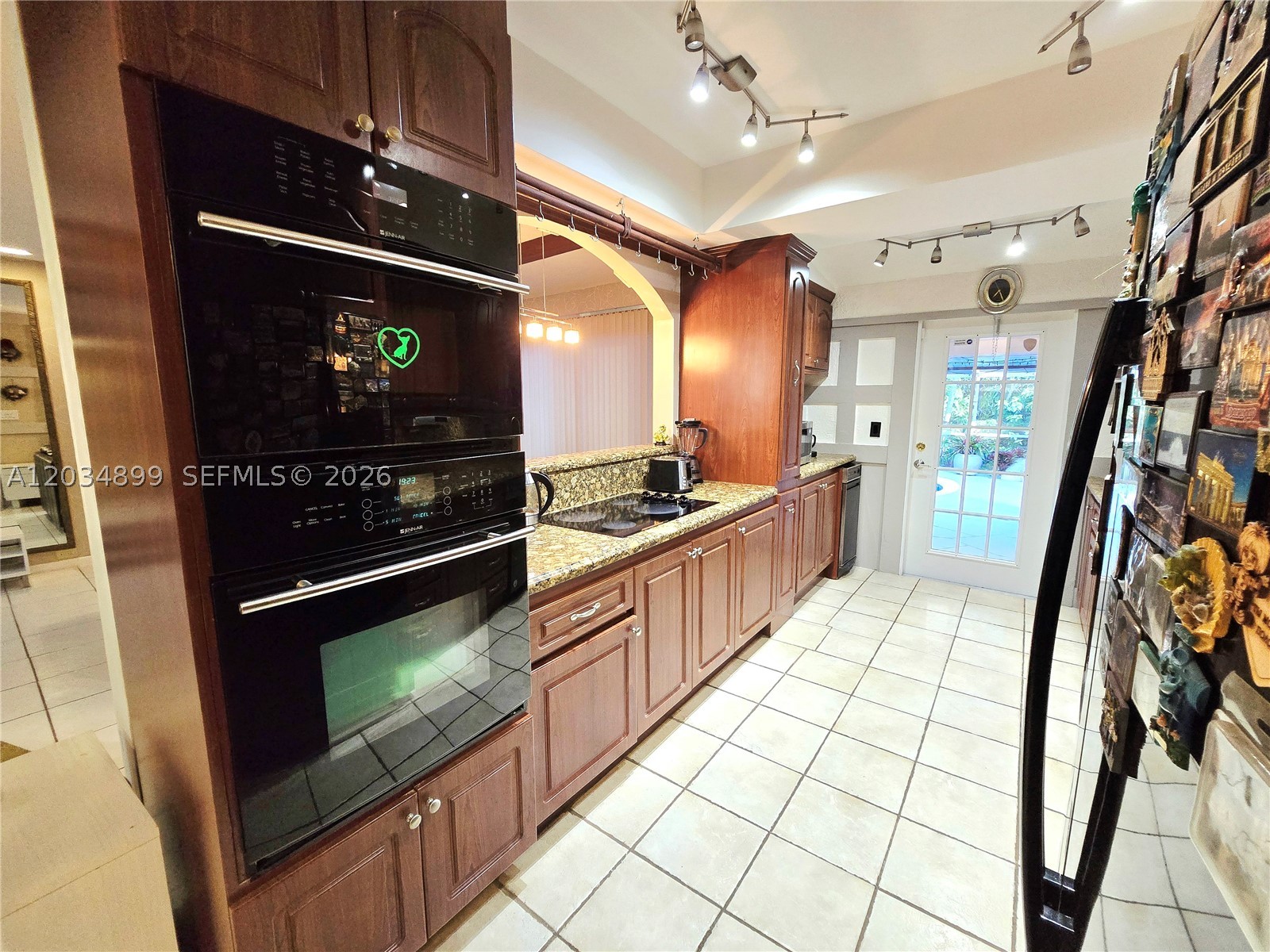2630 Monroe St Property Photo 20
